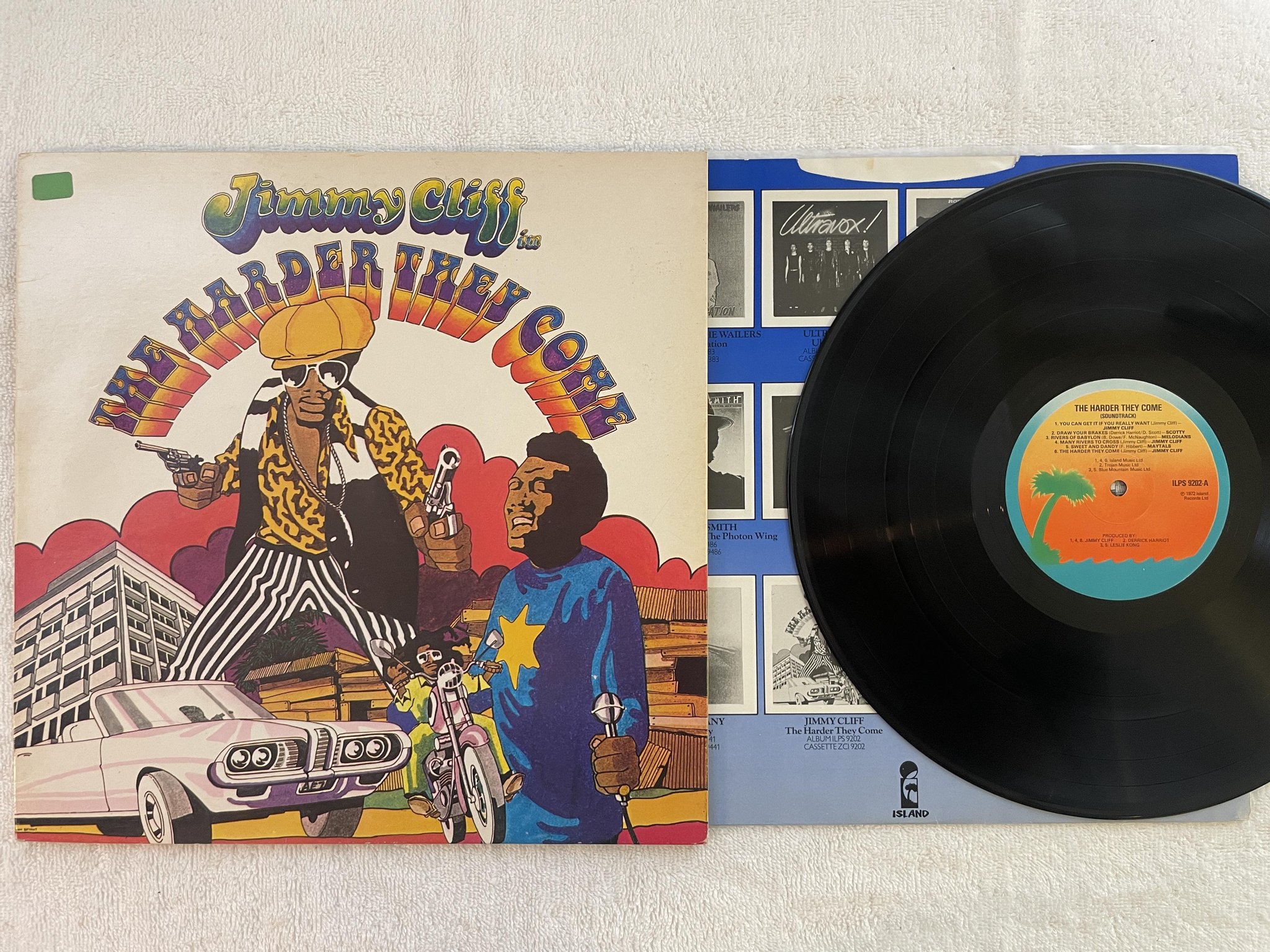 Omslagsbild för skivan THE HARDER THEY COME LP UK ISLAND ILPS 9202