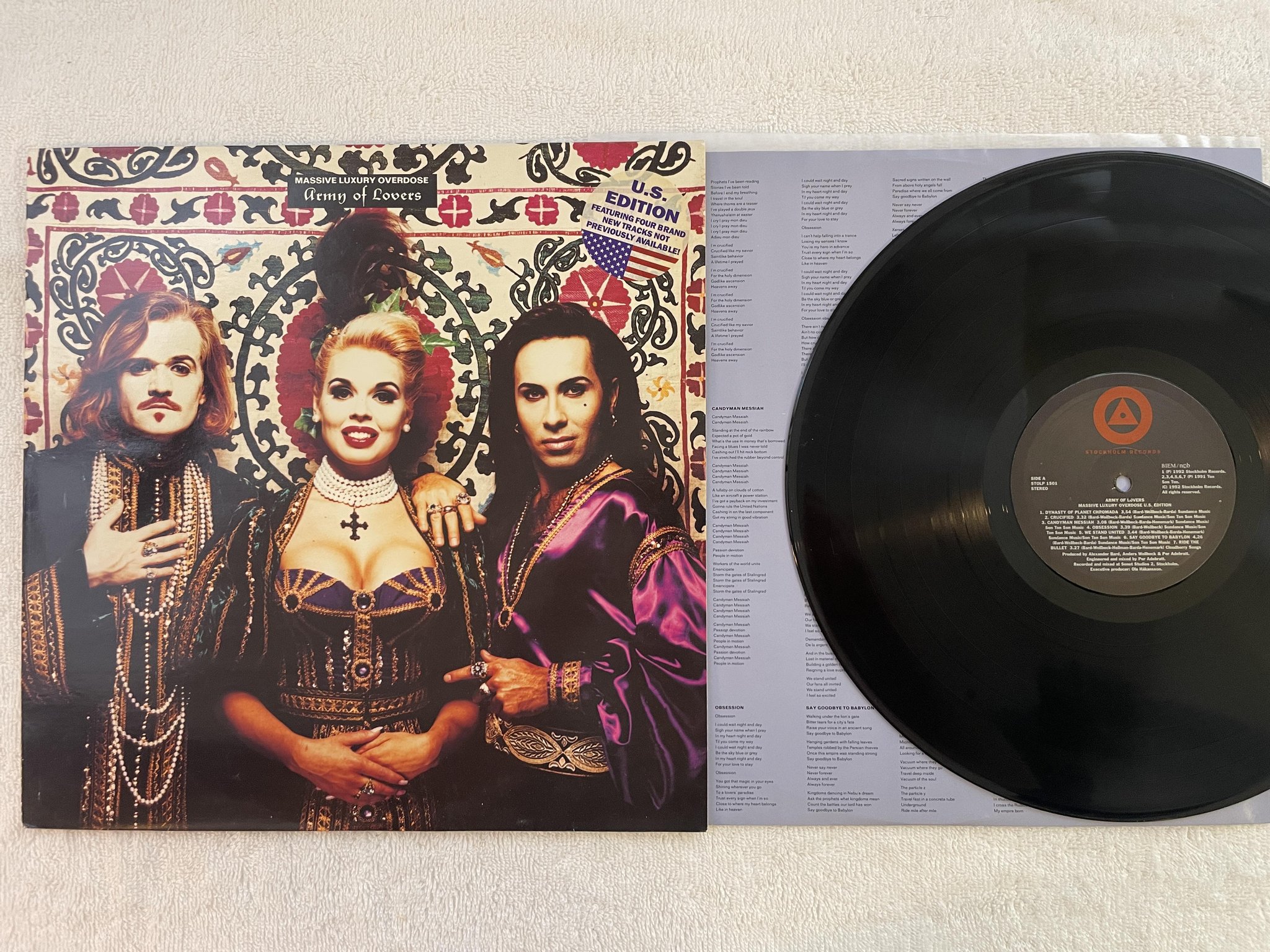 Omslagsbild för skivan ARMY OF LOVERS Massive Luxury Overdose (U.S. Edition) LP -92 STOLP 1501