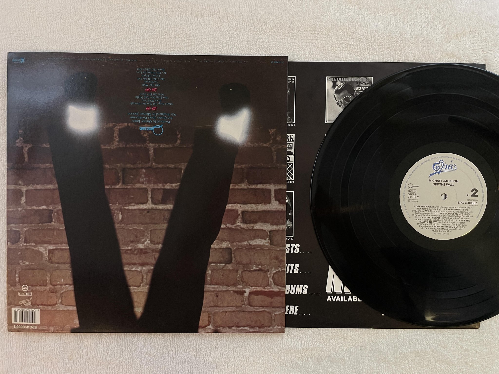 Omslagsbild för skivan MICHAEL JACKSON off the wall LP -79 Hol EPIC 4500861 *** disco magic ***