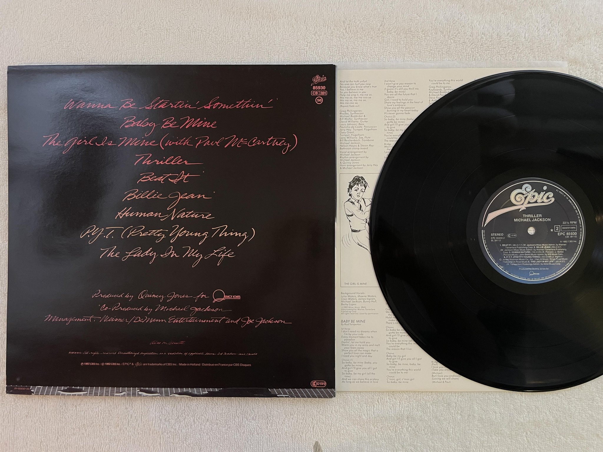 Omslagsbild för skivan MICHAEL JACKSON thriller LP -82 Hol EPIC 85930 **** CLASSIC ****