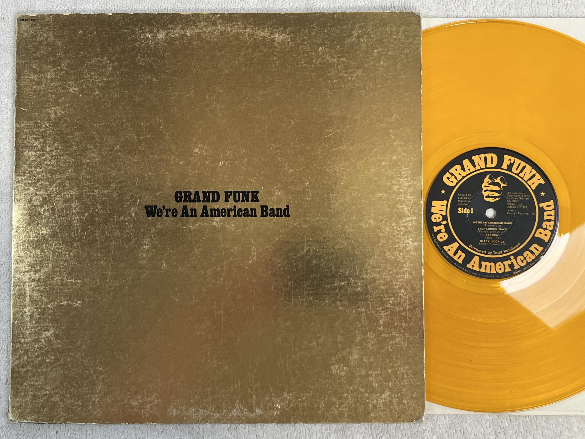 Omslagsbild för skivan GRAND FUNK we're an american band LP -73 US CAPITOL SMAS 11207