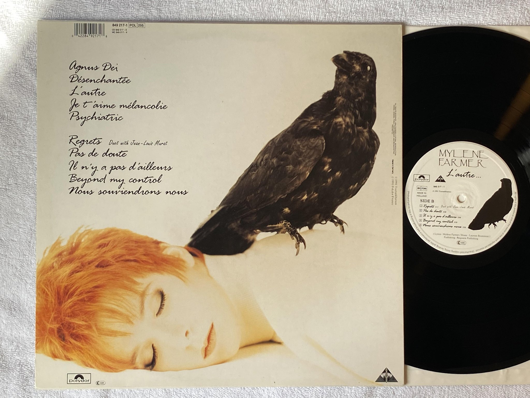Omslagsbild för skivan MYLENE FARMER L'Autre... LP -91 Hol POLYDOR 849 217-1 *** Chanson ***