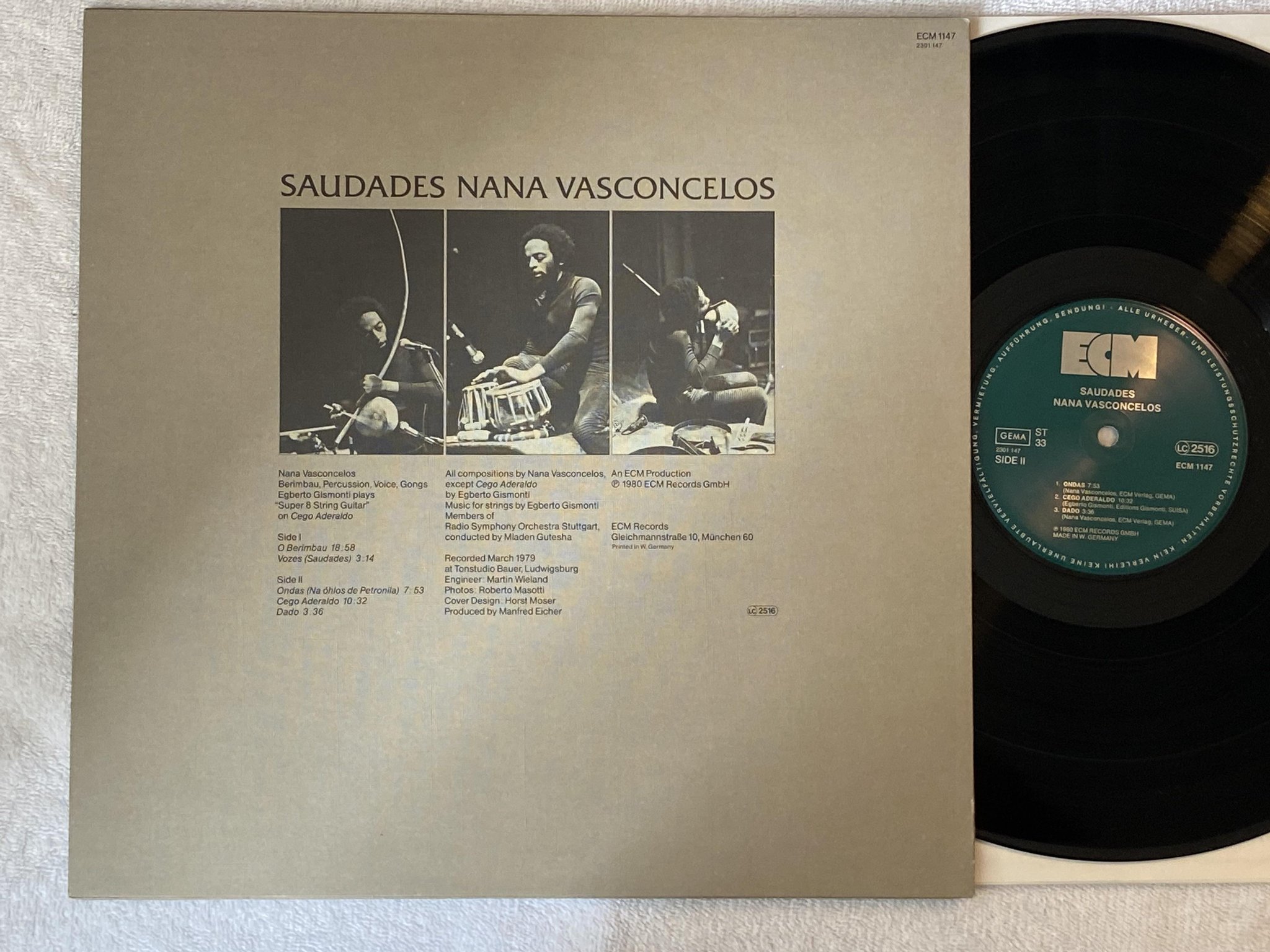 Omslagsbild för skivan NANA VASCONCELOS saudades LP -80 Ger ECM 1147