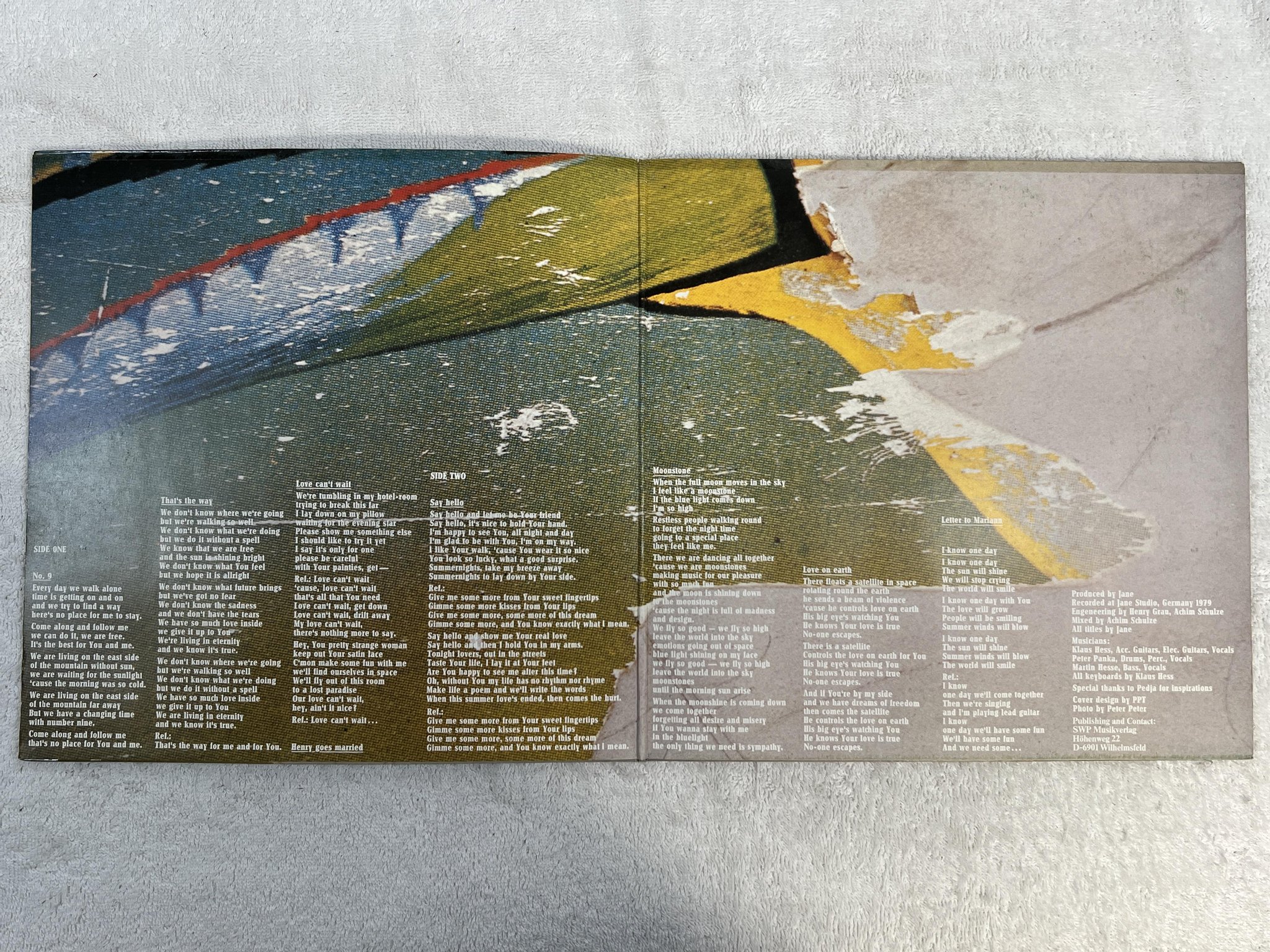 Omslagsbild för skivan JANE sign no 9 LP -79 Ger BRAIN 0060218