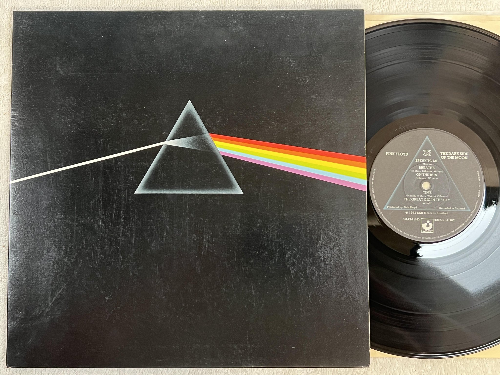 Omslagsbild för skivan PINK FLOYD dark side of the moon LP Can HARVEST SMAS 11163 *** COMPLETE ***
