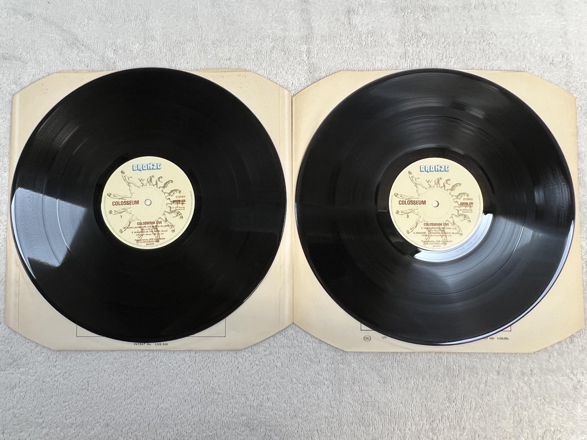 Omslagsbild för skivan COLOSSEUM live 2xLP UK BRONZE BRON 499