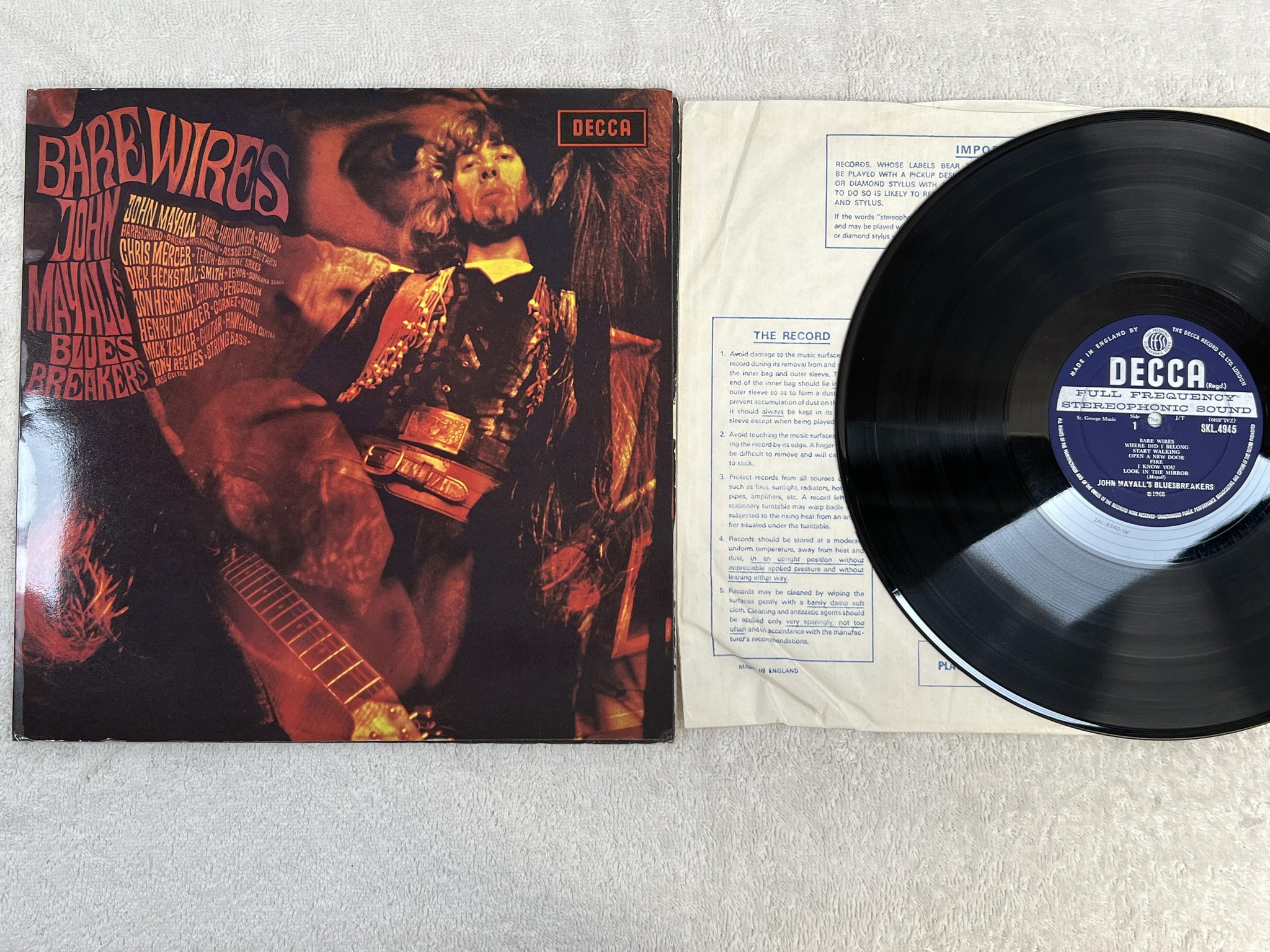 Omslagsbild för skivan JOHN MAYALL bare wires LP -68 UK DECCA SKL 4945