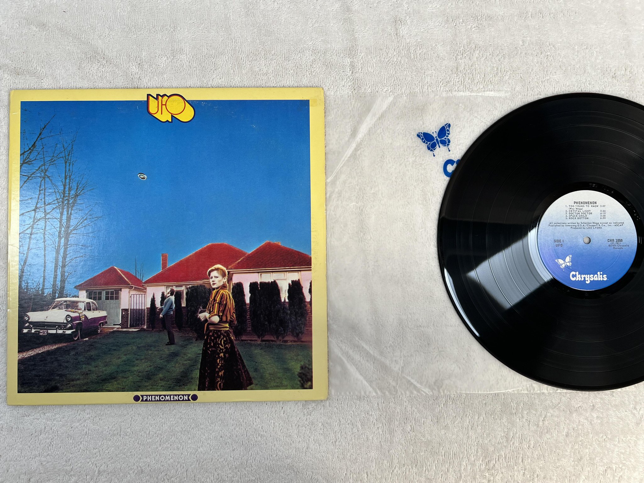 Omslagsbild för skivan UFO phenomenon LP -74 US CHRYSALIS CHR 1059
