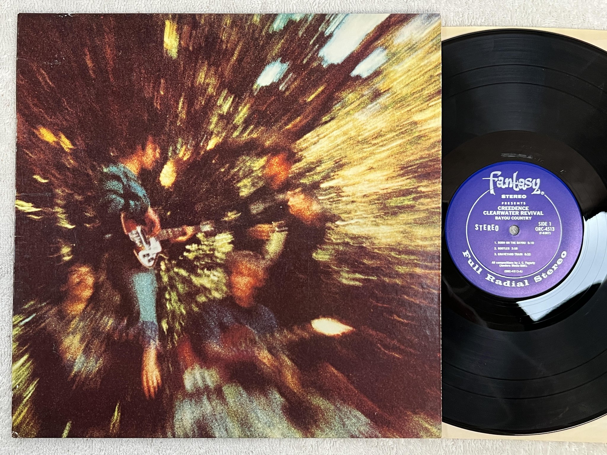 Omslagsbild för skivan CREEDENCE CLEARWATER REVIVAL Bayou country LP re US FANTASY ORC-4513