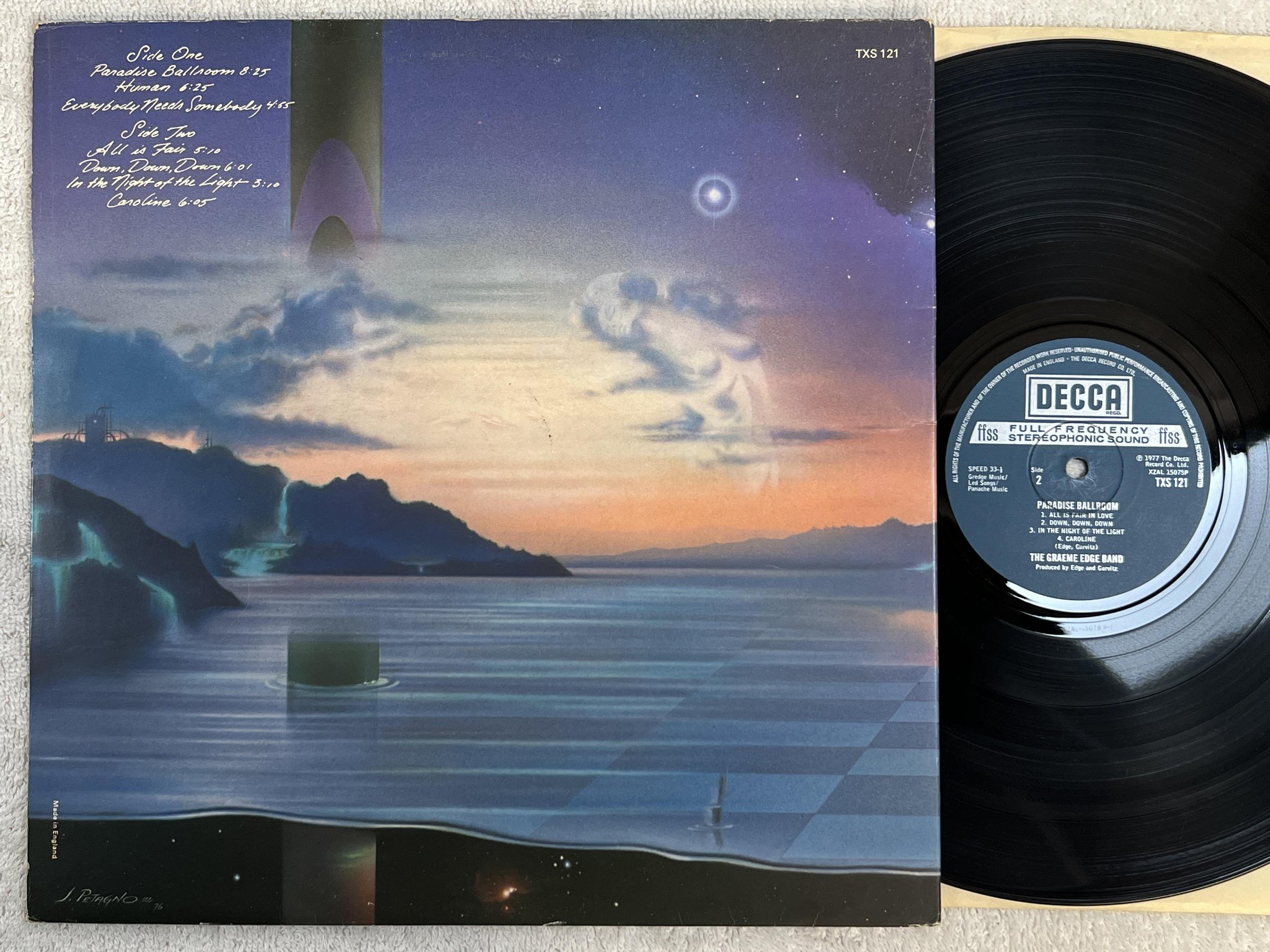 Omslagsbild för skivan THE GRAEME EDGE BAND paradise ballroom LP -77 UK DECCA TXS 121