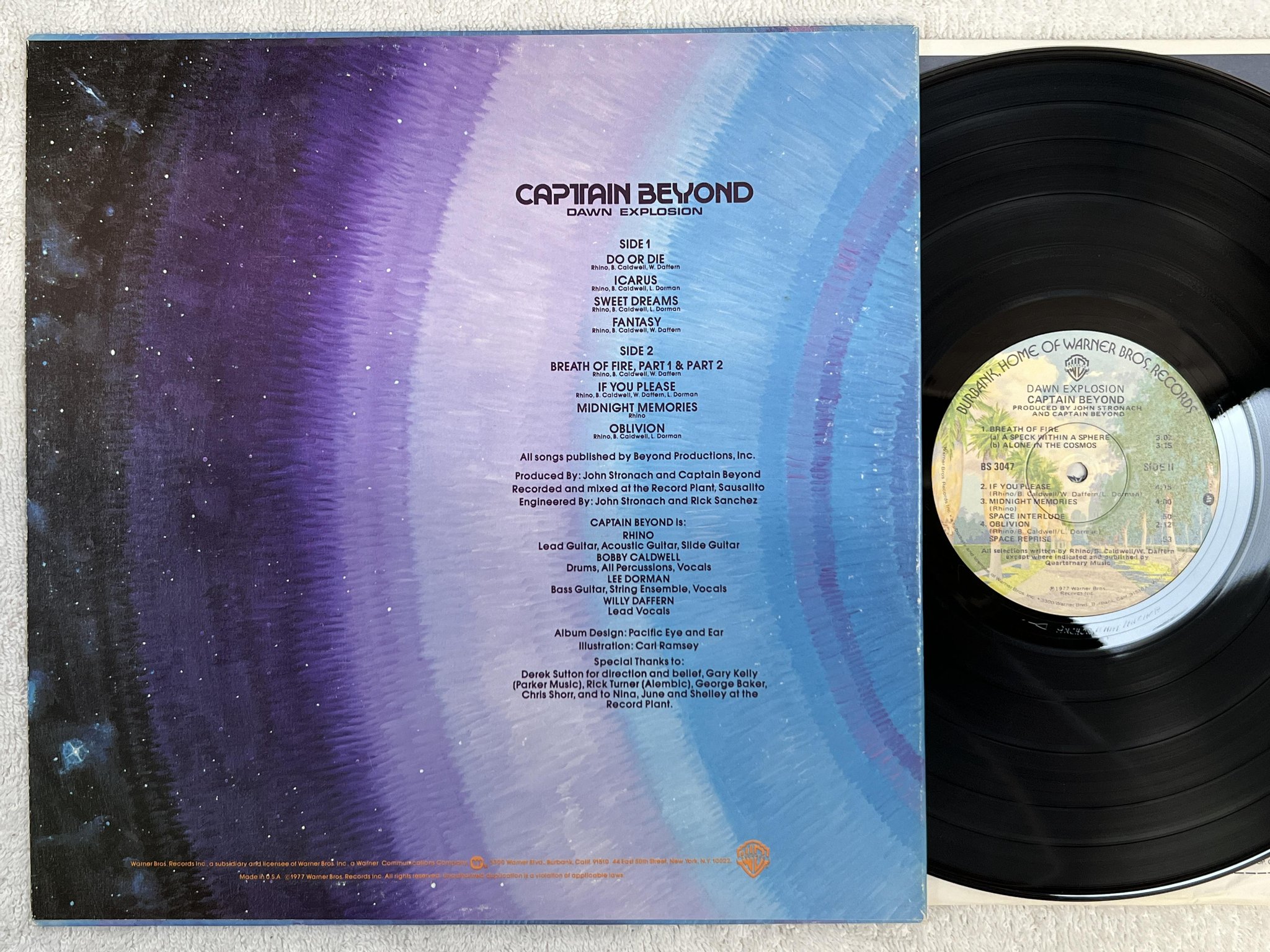 Omslagsbild för skivan CAPTAIN BEYOND dawn explosion LP -77 US WARNER BS 3047