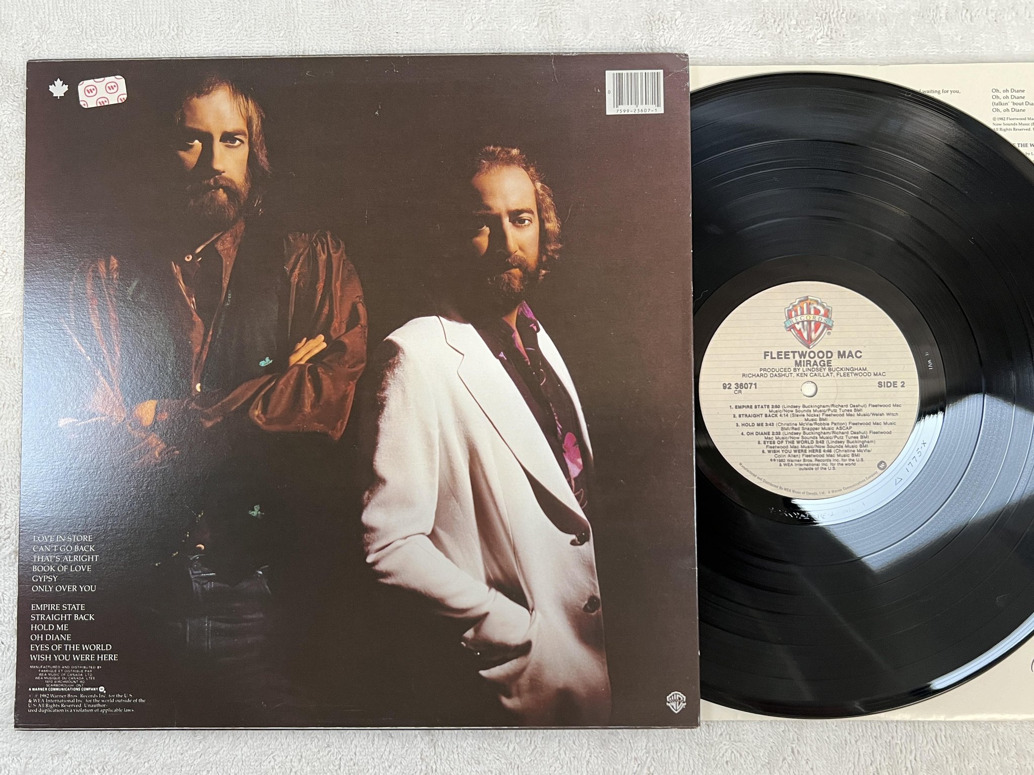 Omslagsbild för skivan FLEETWOOD MAC mirage LP -82 Can WARNER 92 36071