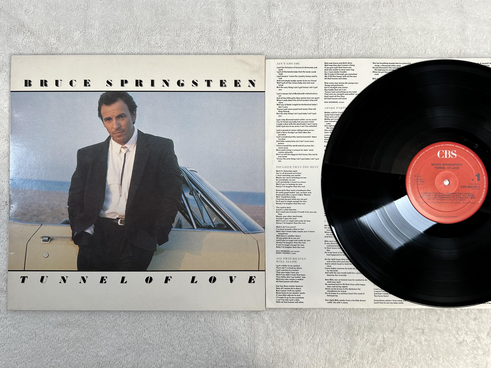 Omslagsbild för skivan BRUCE SPRINGSTEEN tunnel of love LP -87 Hol CBS 4602701