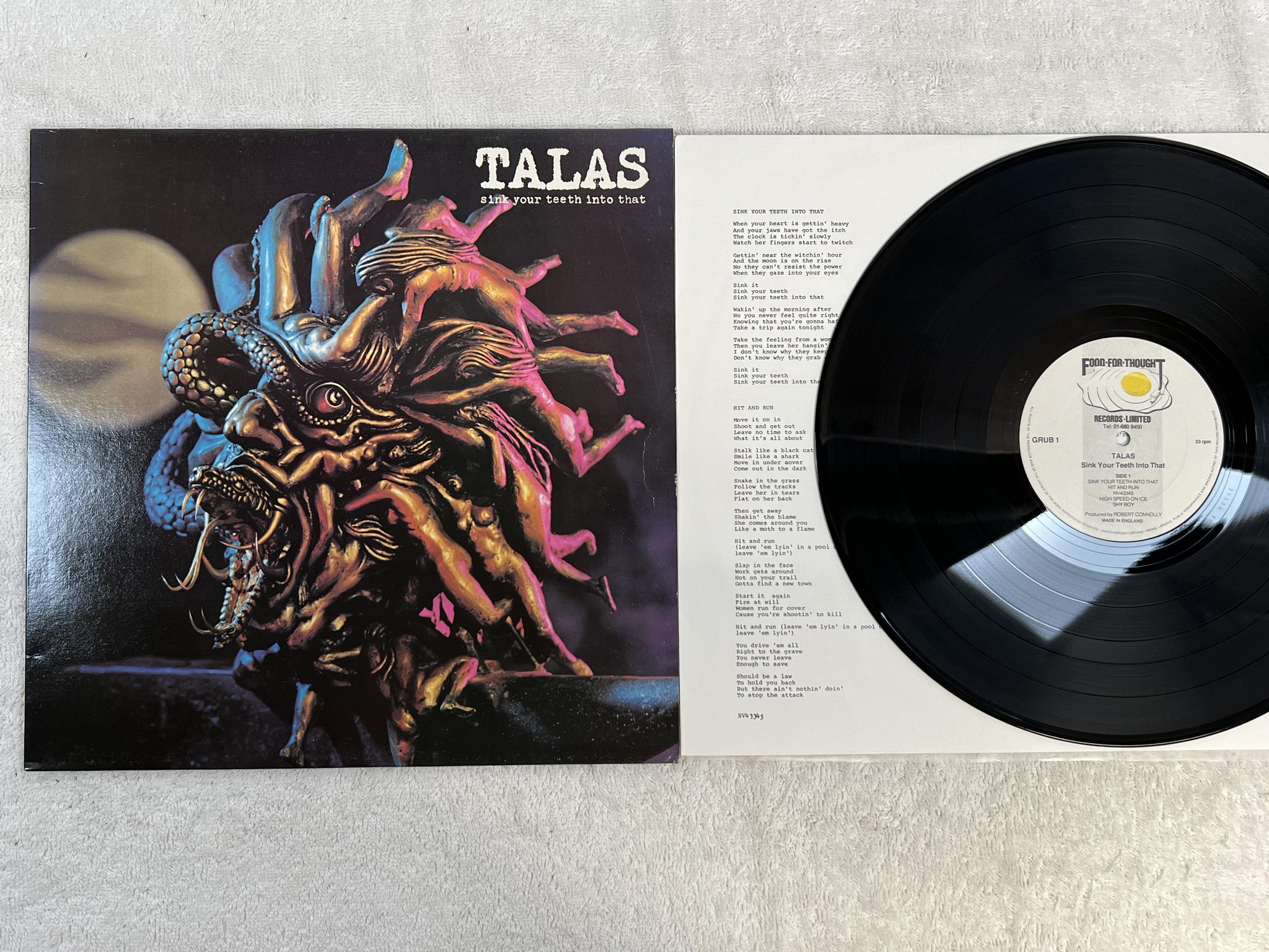 Omslagsbild för skivan TALAS sink your teeth into that LP -82 UK FOOD FOR THOUGHT GRUB 1