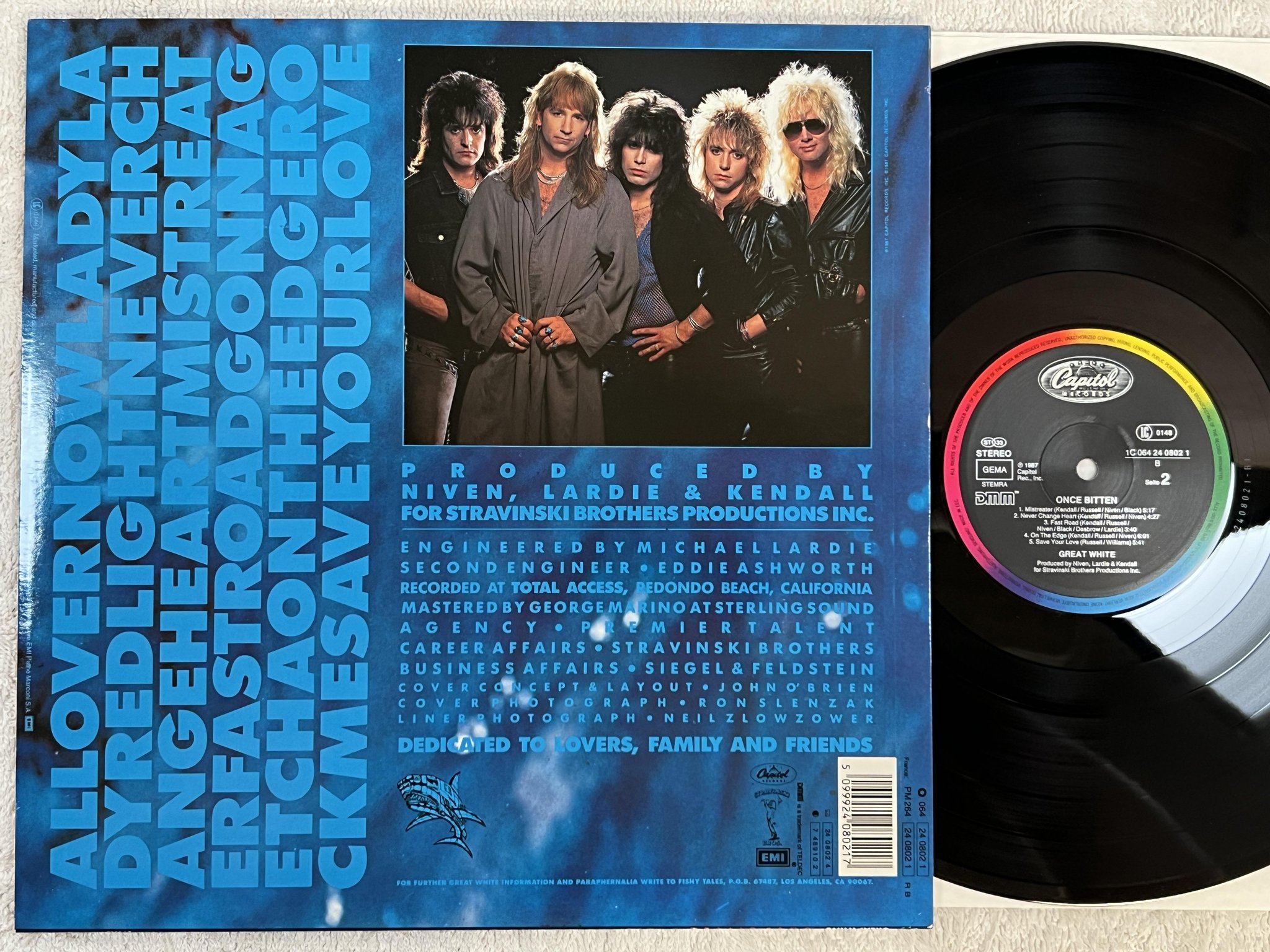 Omslagsbild för skivan GREAT WHITE once bitten LP -87 Hol CAPITOL 1C 064-2408021