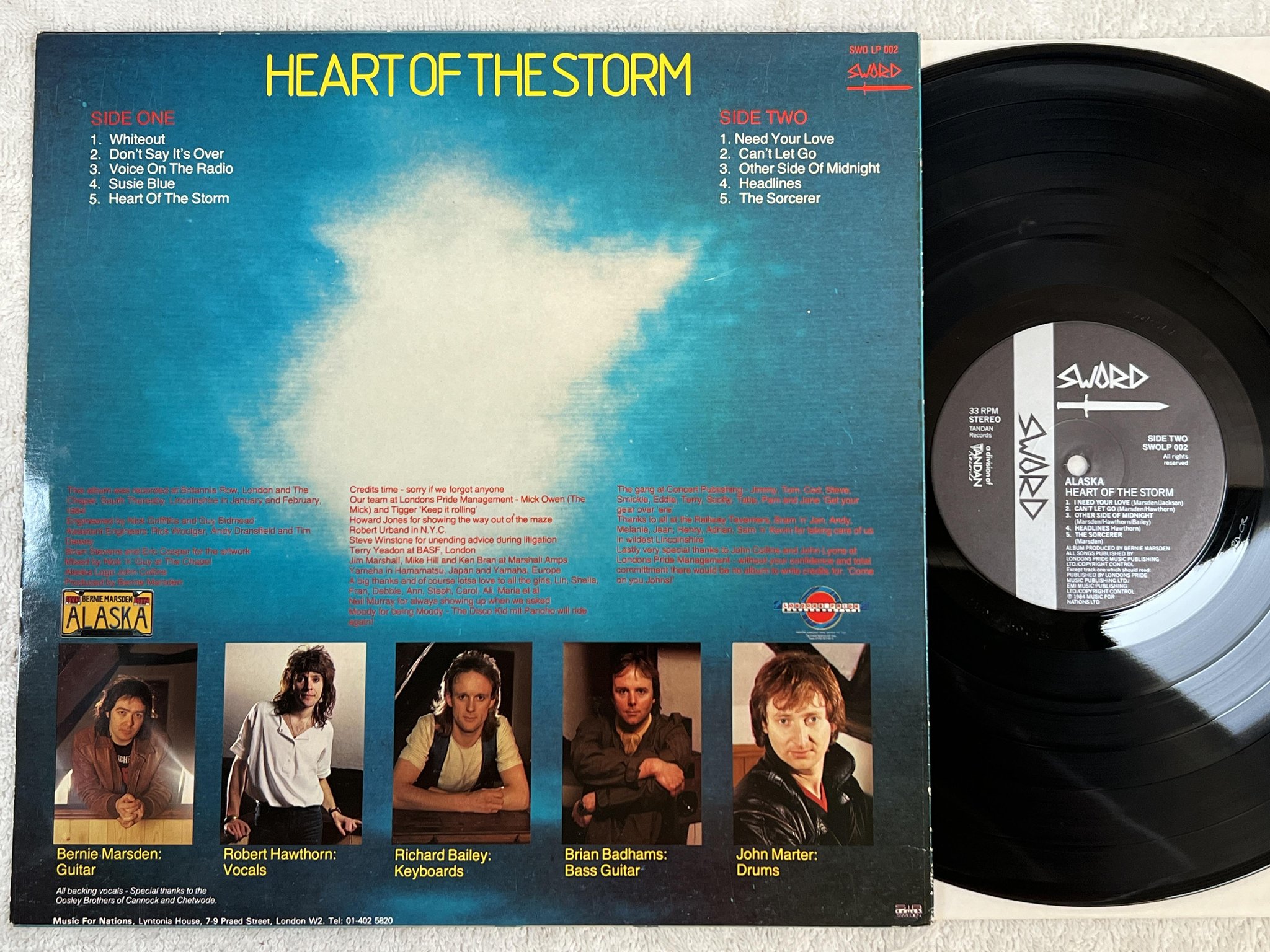Omslagsbild för skivan ALASKA heart of the storm LP -84 ncb SWORD SWOLP 002