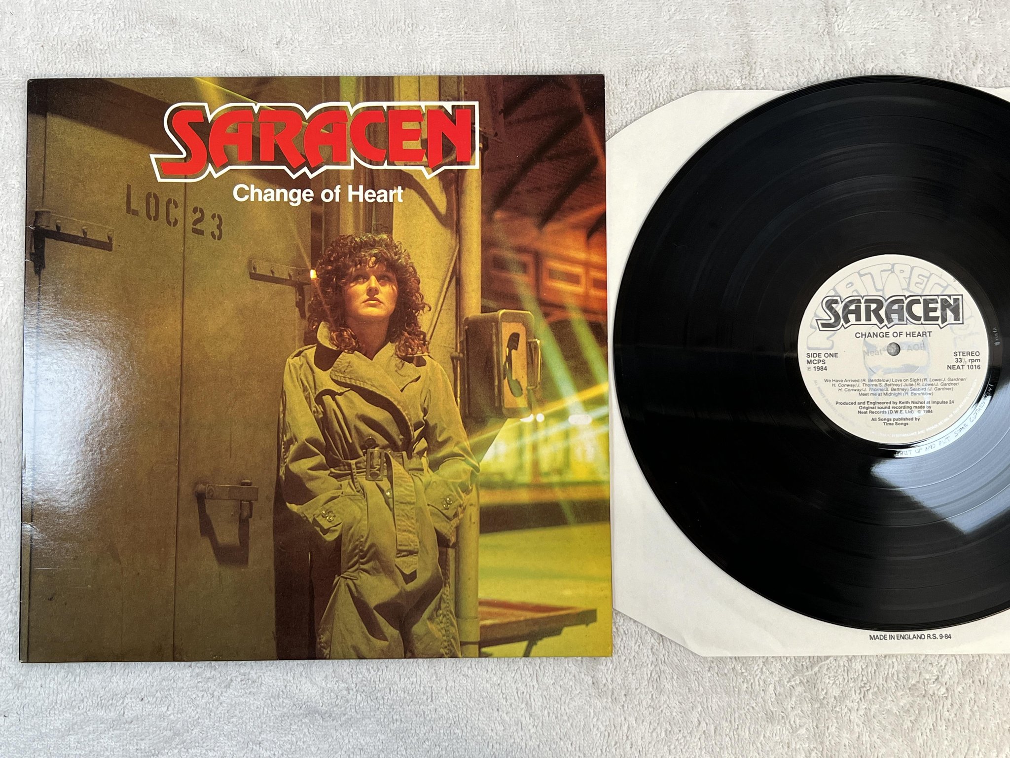 Omslagsbild för skivan SARACEN change of heart LP -84 UK NEAT RECORDS NEAT 1016