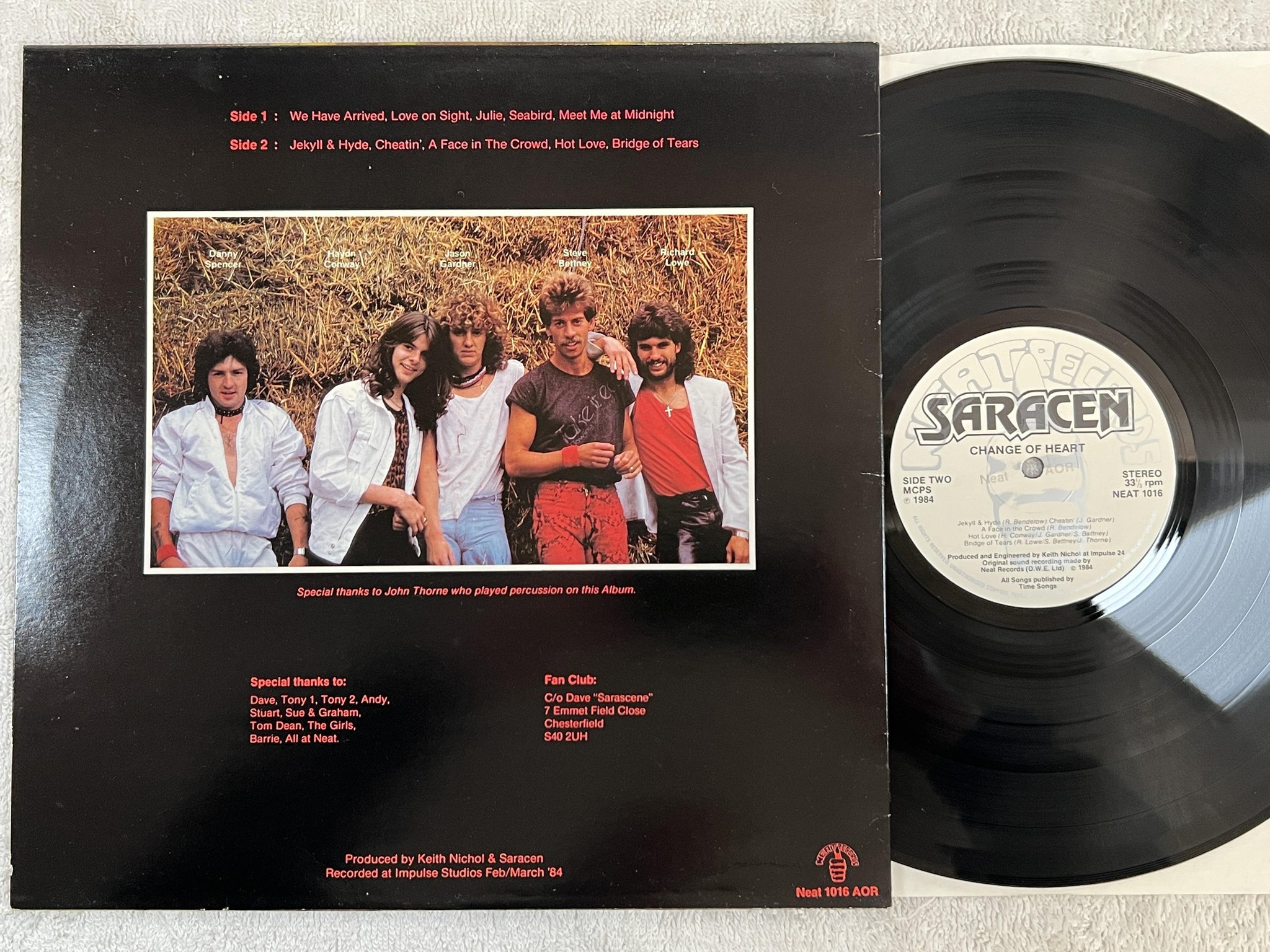 Omslagsbild för skivan SARACEN change of heart LP -84 UK NEAT RECORDS NEAT 1016
