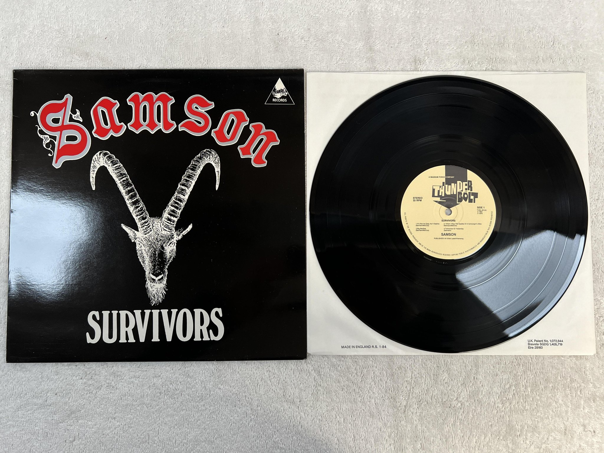 Omslagsbild för skivan SAMSON survivors LP re UK THUNDERBOLT THBL 001
