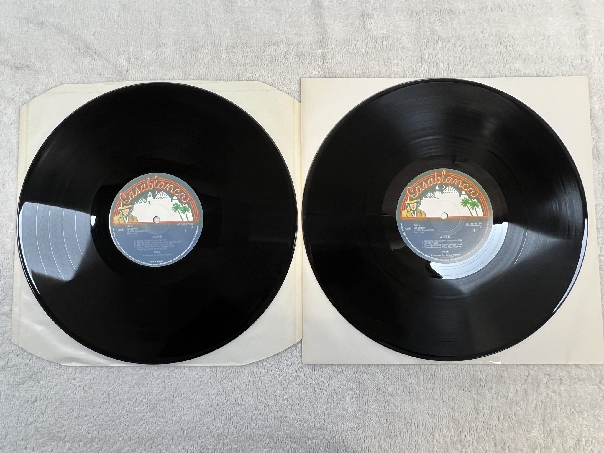 Omslagsbild för skivan KISS alive 2xLP ncb CASABLANCA 4E 188-97185