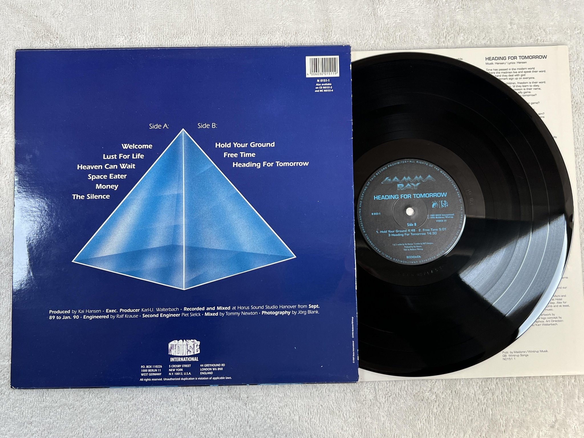 Omslagsbild för skivan GAMMA RAY Heading For Tomorrow LP -90 ncb NOISE N 0151-1