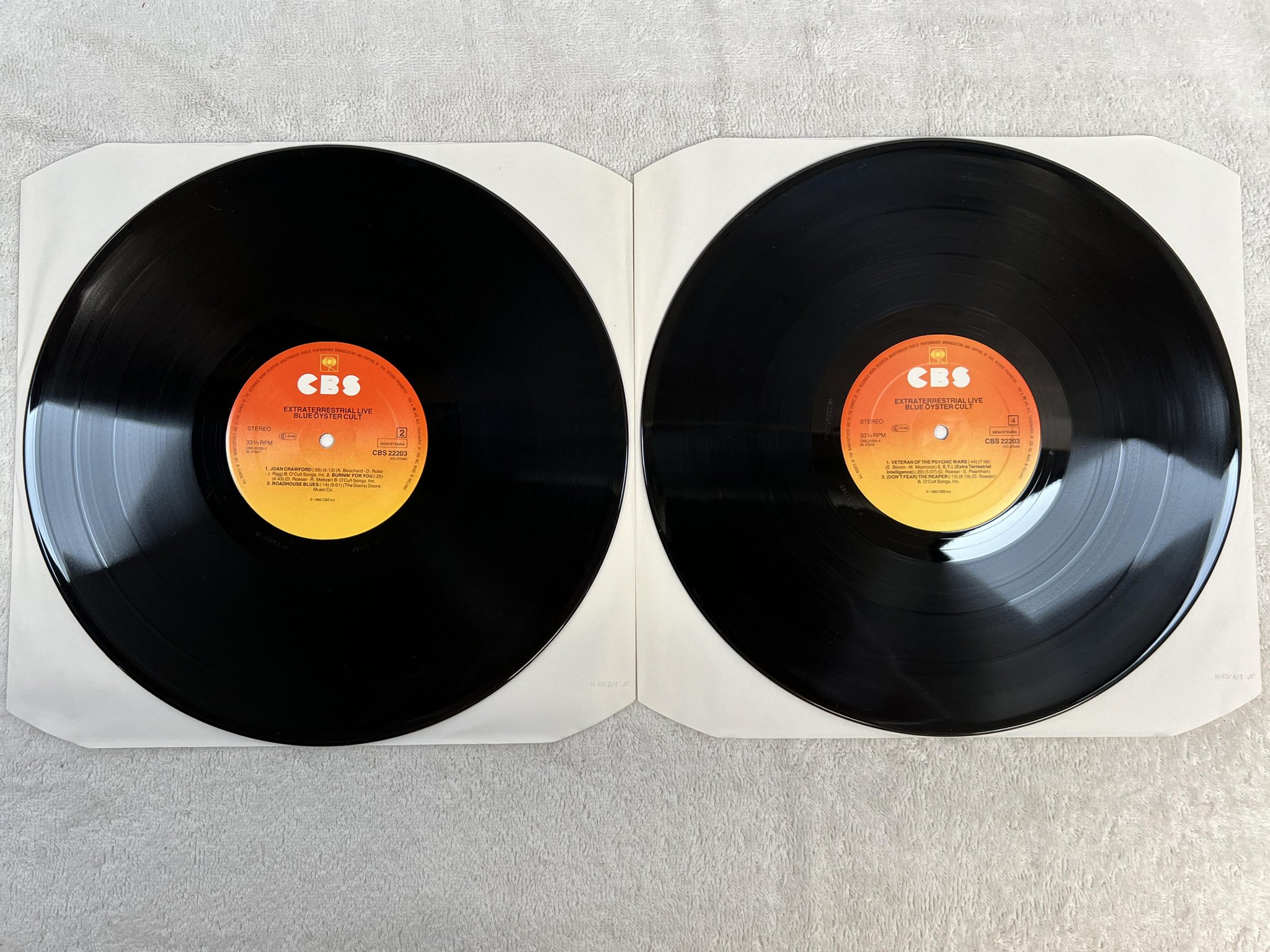 Omslagsbild för skivan BLUE ÖYSTER CULT extraterrestrial live 2xLP -82 Hol CBS 22203