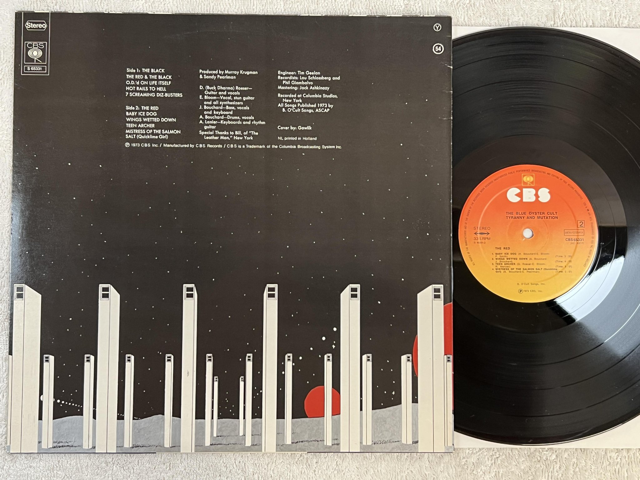 Omslagsbild för skivan BLUE ÖYSTER CULT tyranny and mutation LP Hol CBS 65331