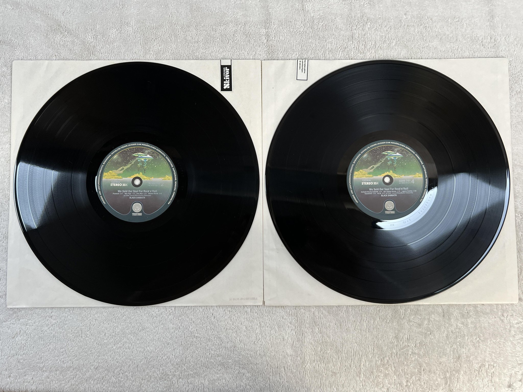 Omslagsbild för skivan BLACK SABBATH we sold our soul for rock n roll 2xLP Ger VERTIGO 9299741