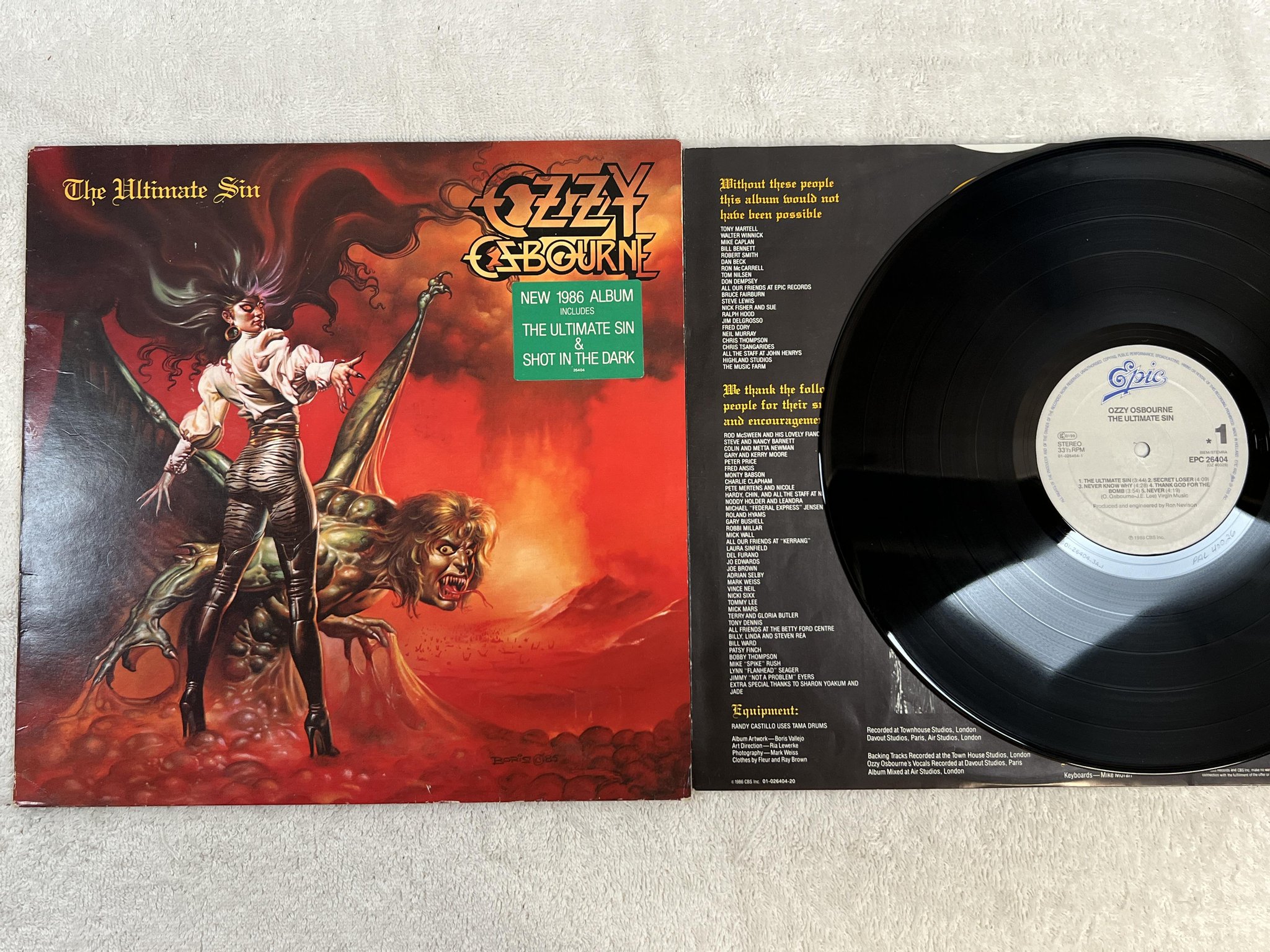 Omslagsbild för skivan OZZY OSBOURNE the ultimate sin LP -86 Hol EPIC EPC 26404