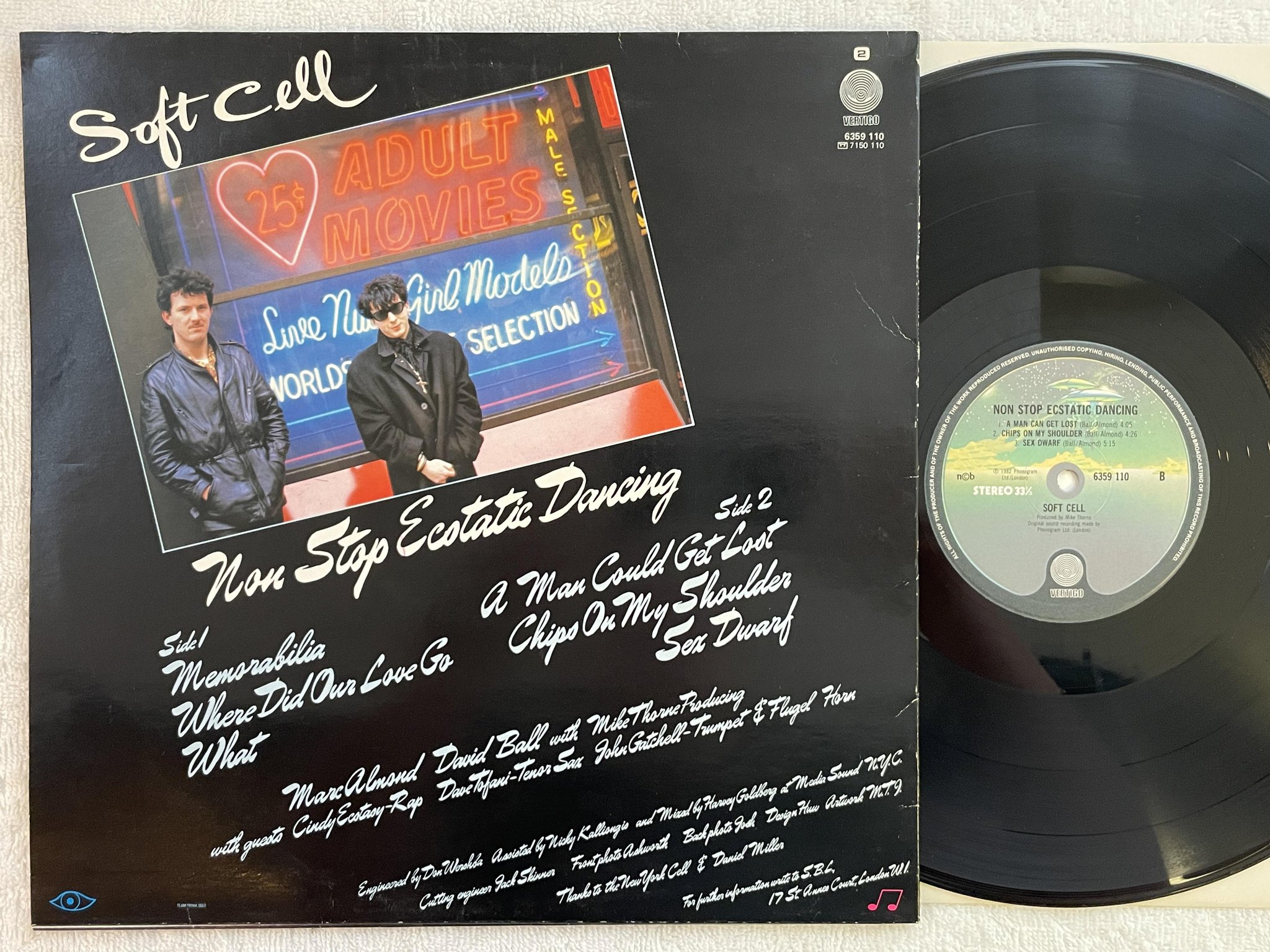 Omslagsbild för skivan SOFT CELL non stop ecstatic dancing LP -82 ncb VERTIGO 6359110