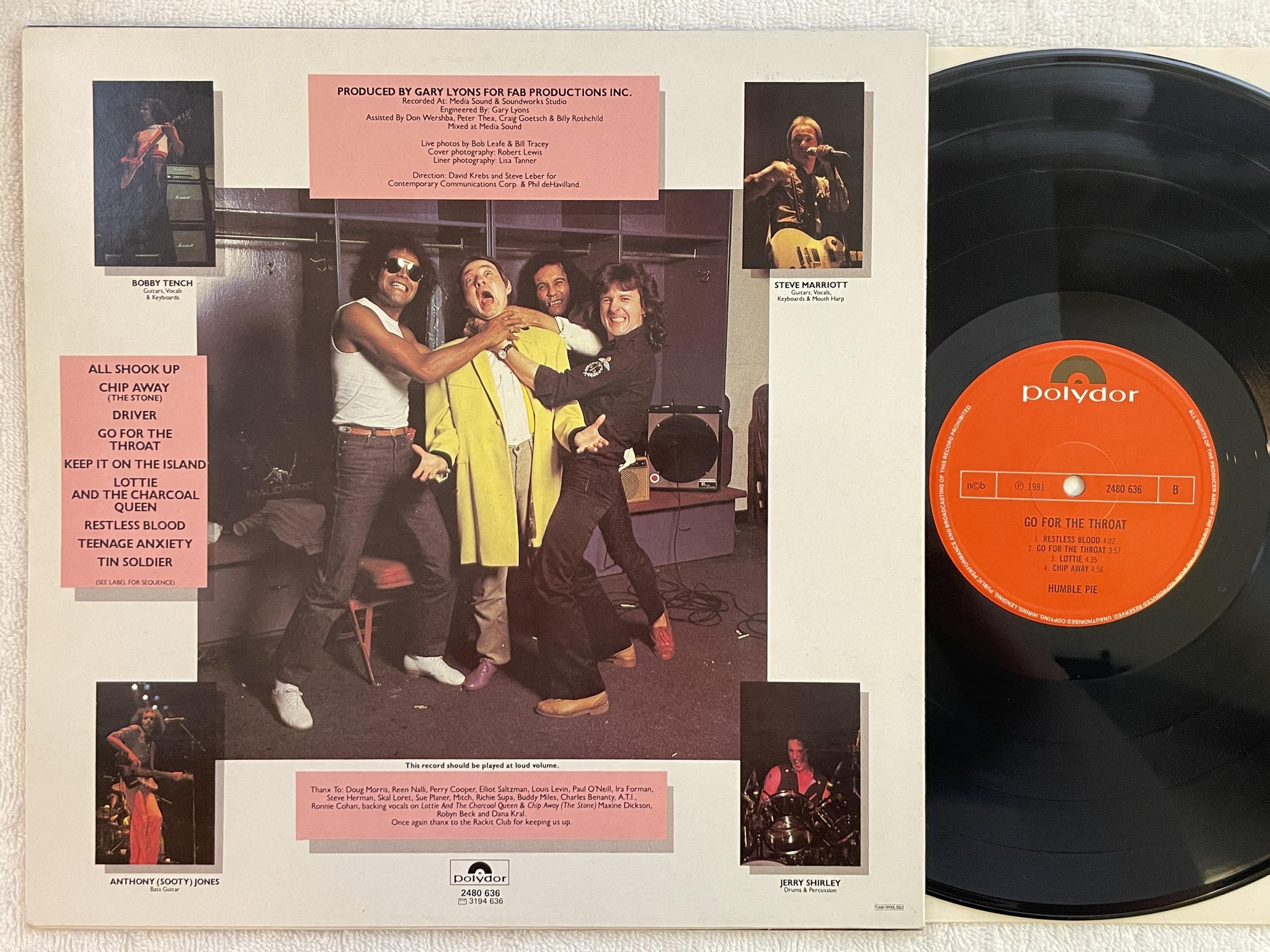 Omslagsbild för skivan HUMBLE PIE go for the throat LP -81 ncb POLYDOR 2480636