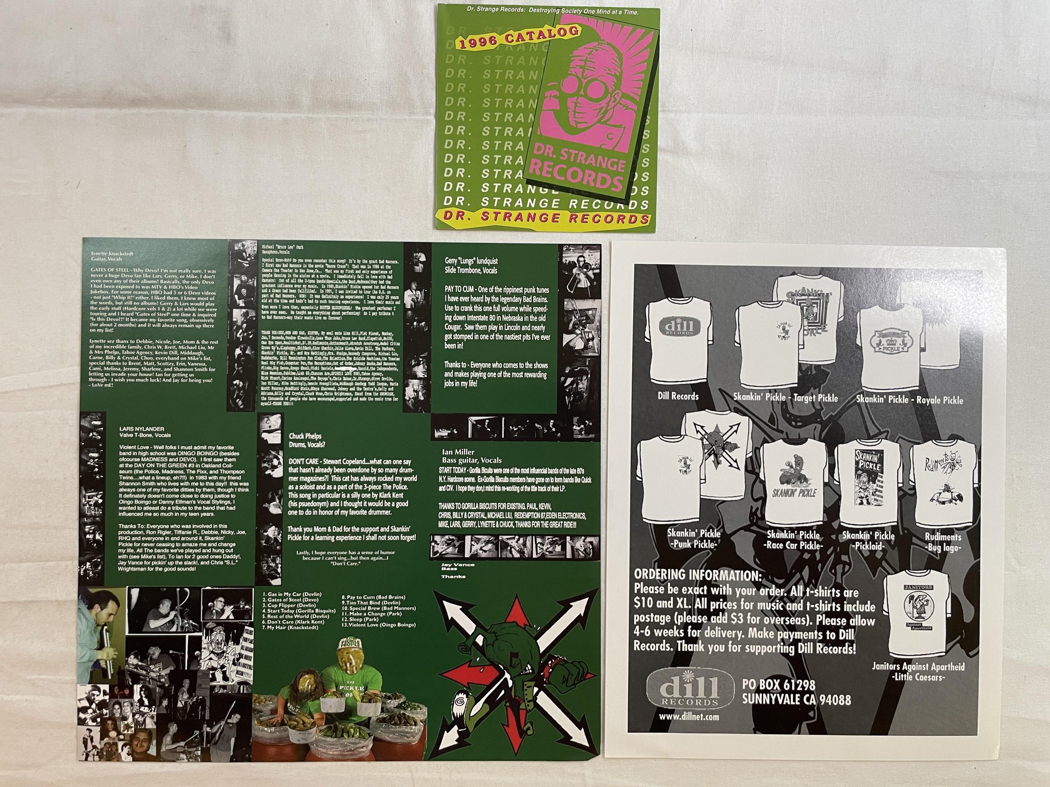 Omslagsbild för skivan SKANKIN PICKLE The Green Album LP -96 US DR STRANGE DSR-42 *** punk / ska ***