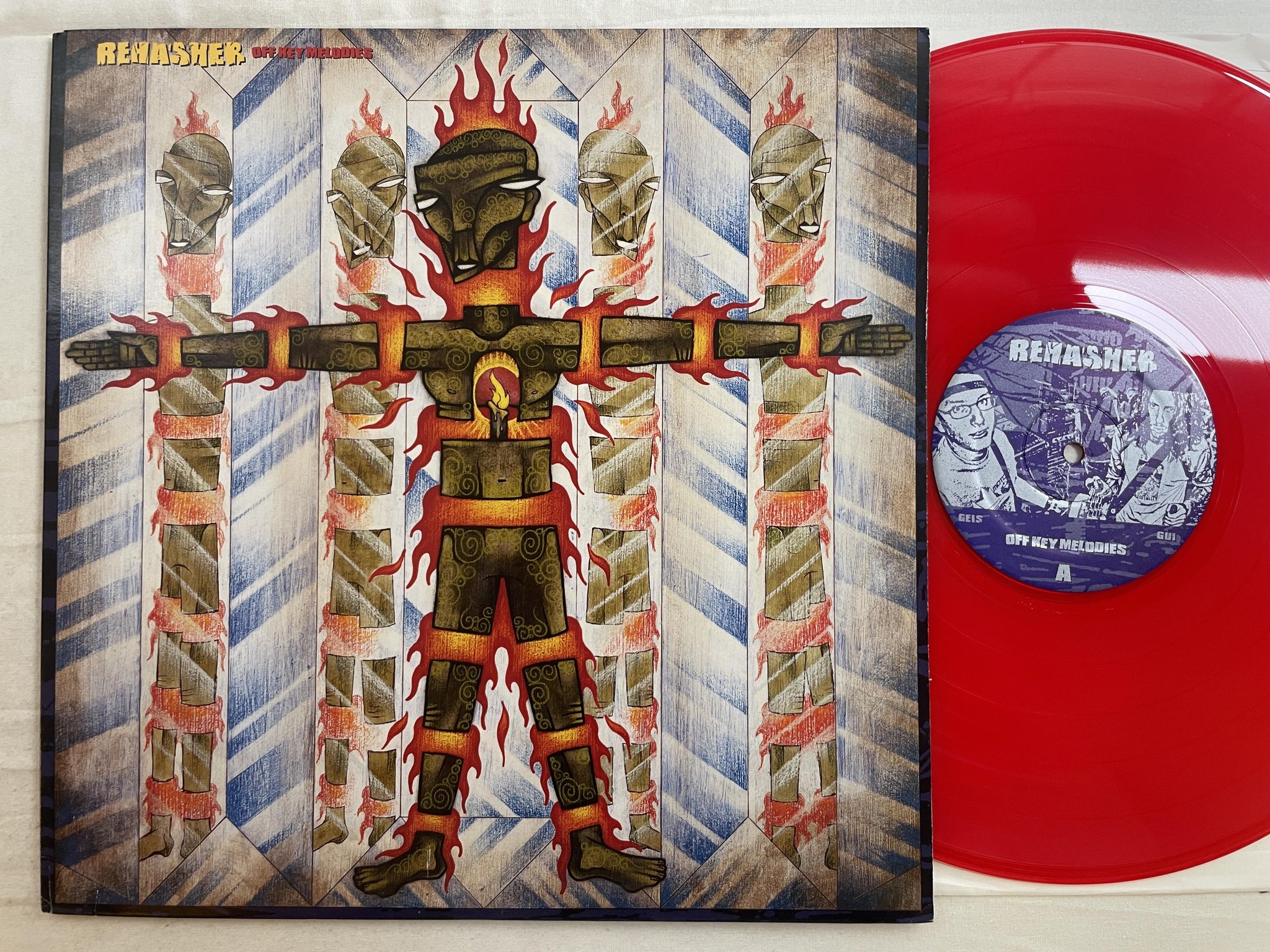 Omslagsbild för skivan REHASHER Off Key Melodies LP 2004 US NO IDEA 162 *** POWER POP / PUNK ***