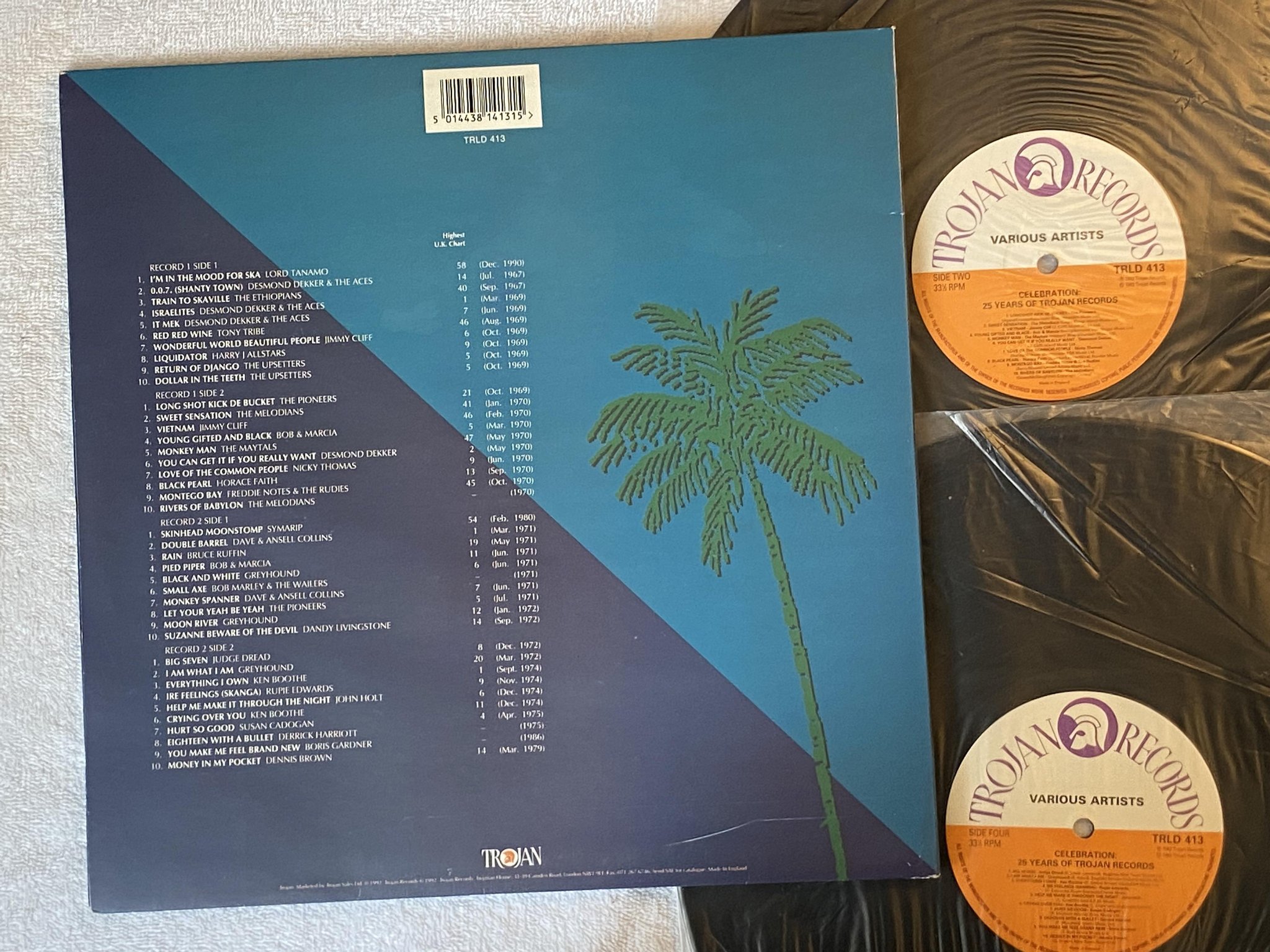 Omslagsbild för skivan V/A Celebration: 25 Years Of Trojan Records 2xLP -92 UK TROJAN TRLD 413