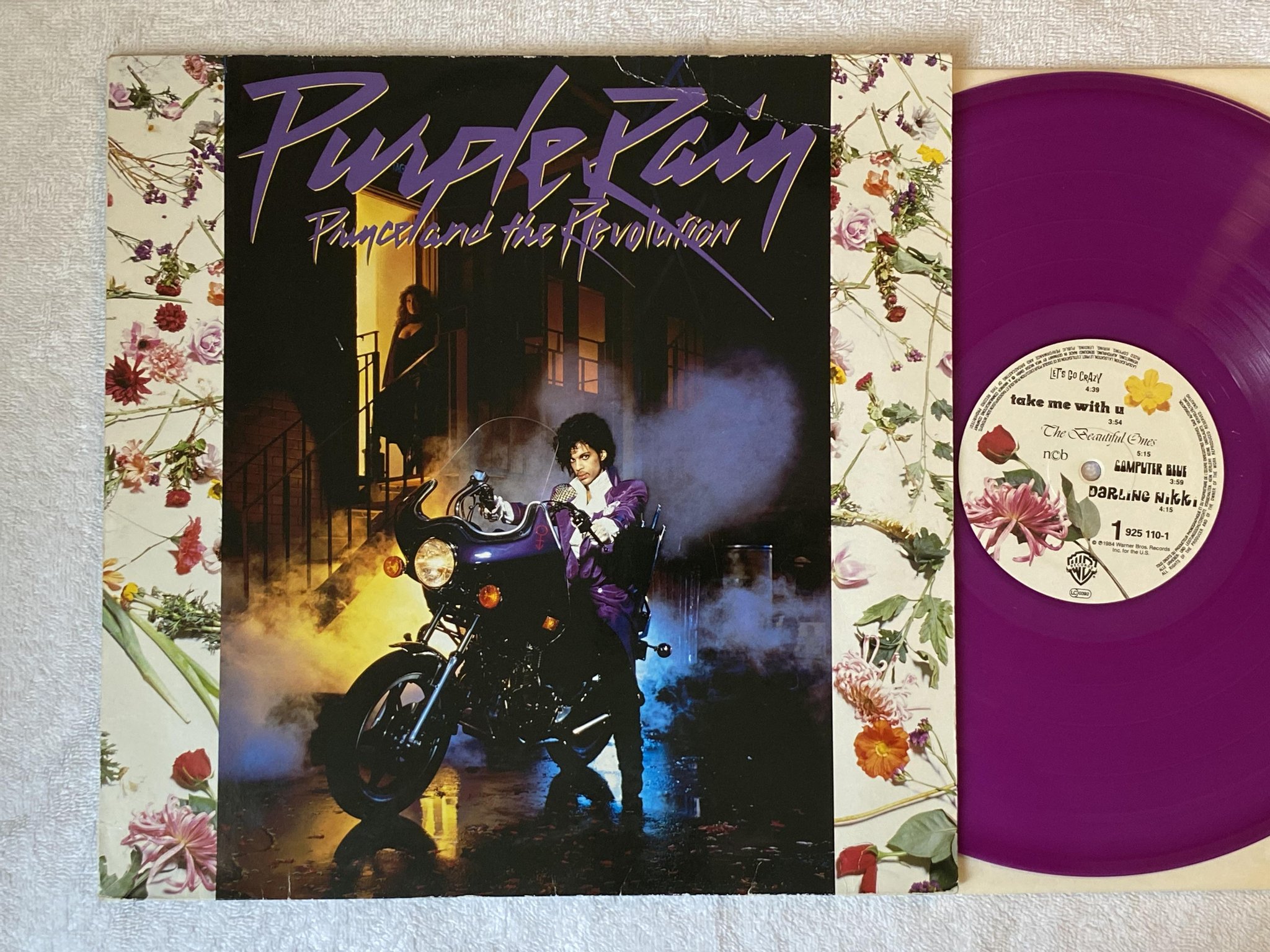 Omslagsbild för skivan PRINCE purple rain LP -84 ncb WARNER 925 110-1 *** Purple Vinyl ***