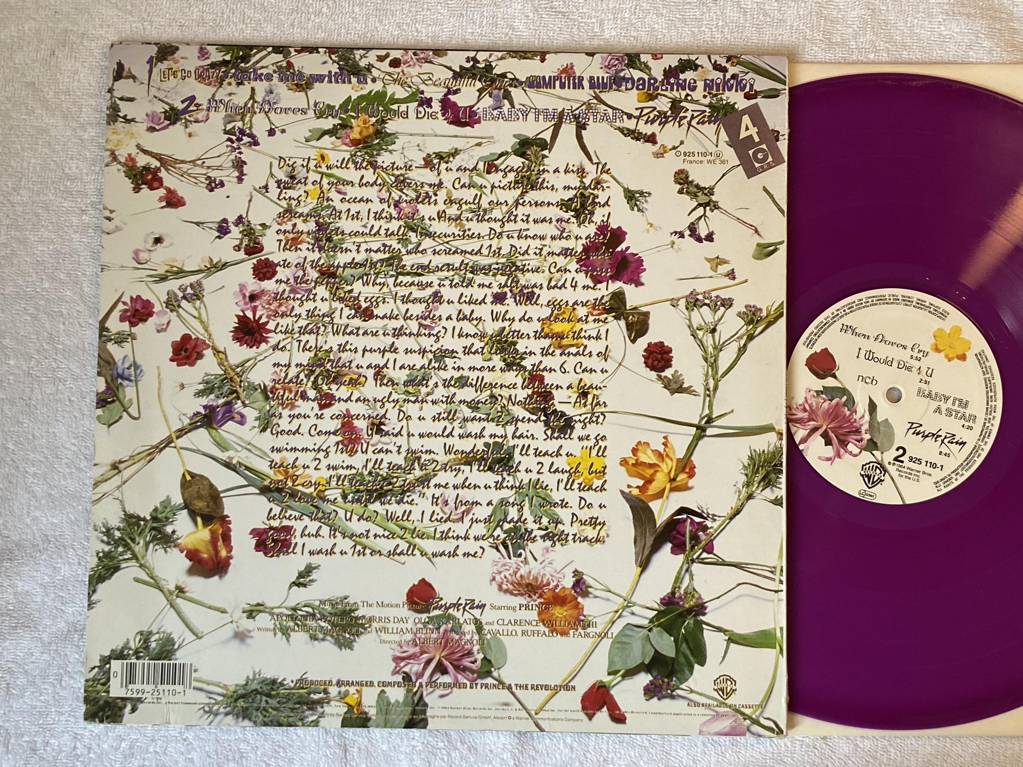 Omslagsbild för skivan PRINCE purple rain LP -84 ncb WARNER 925 110-1 *** Purple Vinyl ***