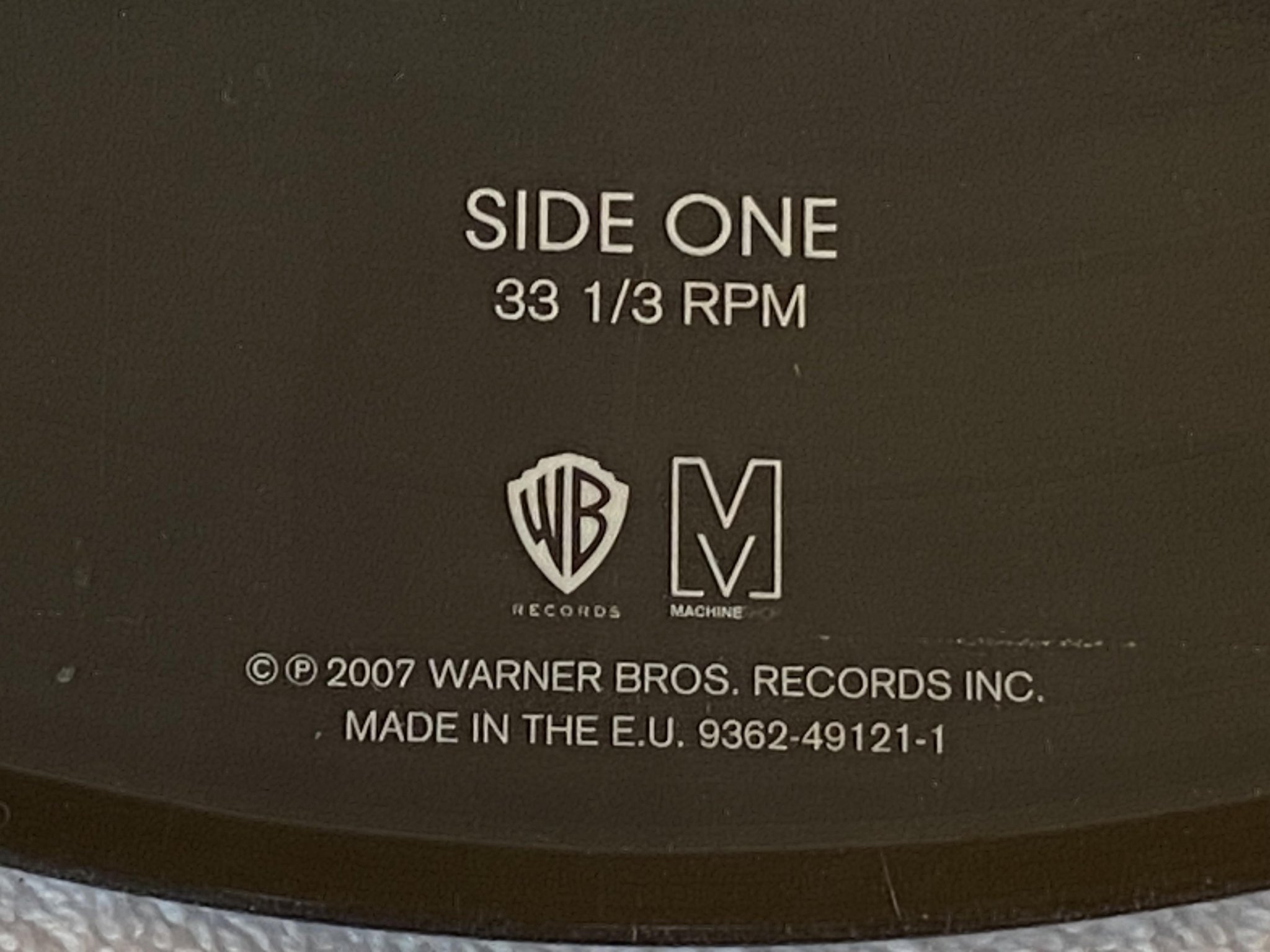 Omslagsbild för skivan LINKIN PARK minutes to midnight 12" pictuire disc WARNER BROS 9362-49121-1