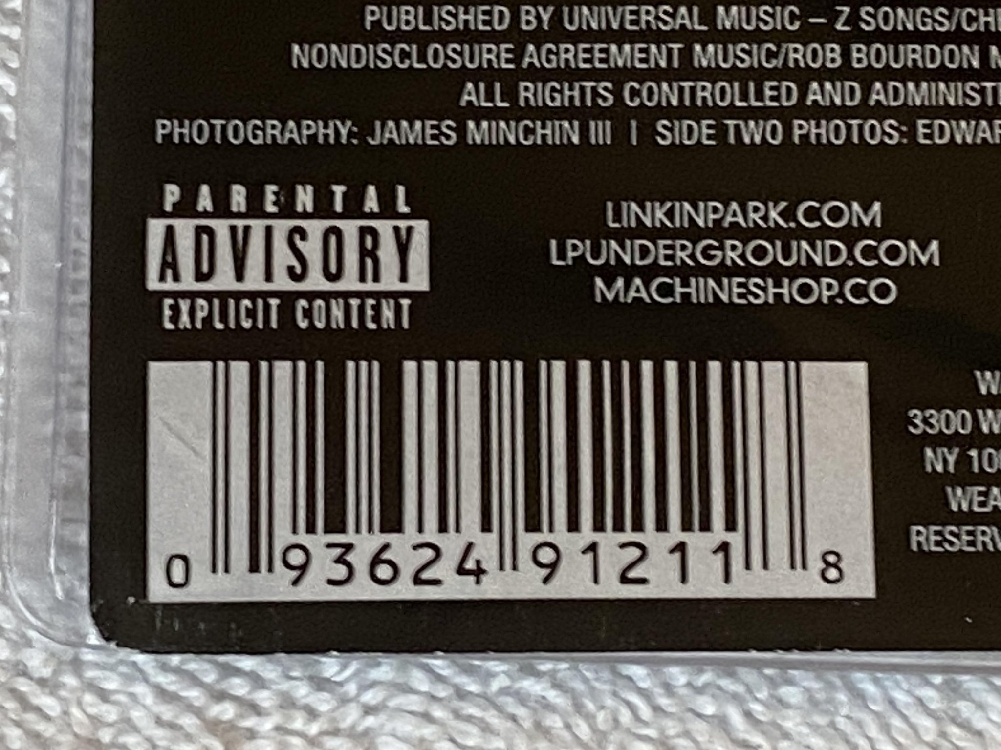 Omslagsbild för skivan LINKIN PARK minutes to midnight 12" pictuire disc WARNER BROS 9362-49121-1