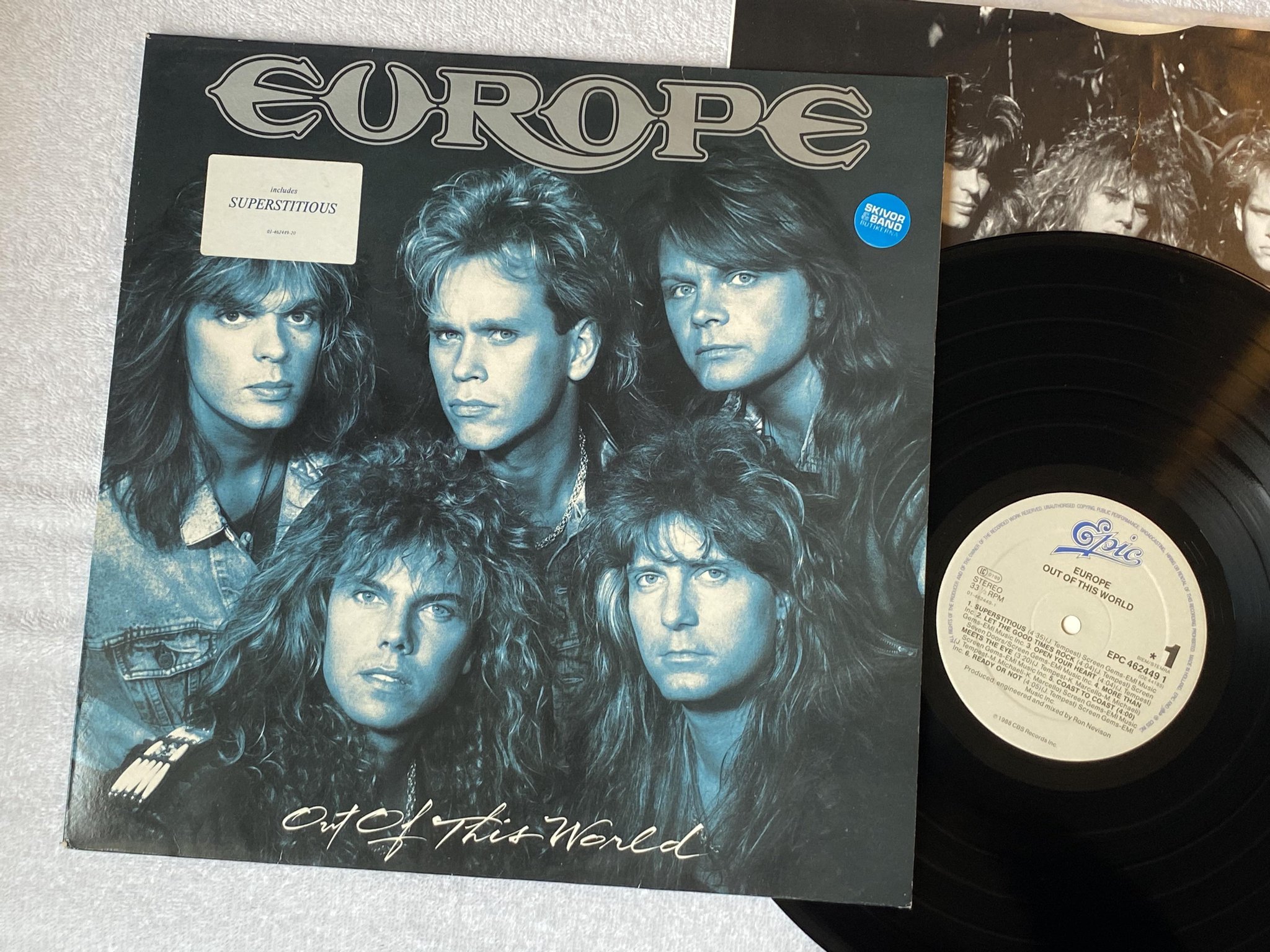 Omslagsbild för skivan EUROPE out of this world LP -88 Hol EPIC EPC 4624491