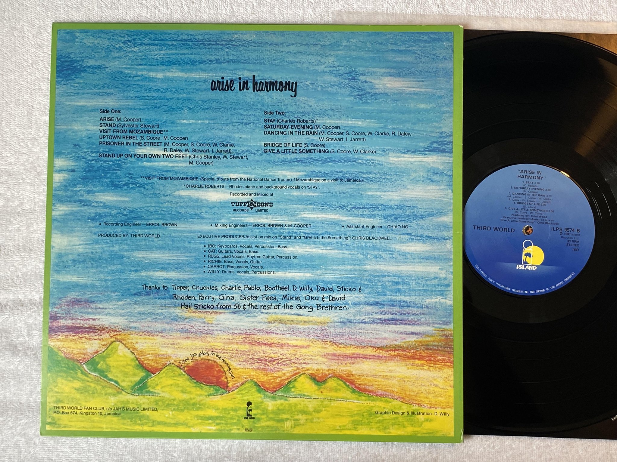 Omslagsbild för skivan THIRD WORLD arise in harmony LP -80 ncb ISLAND ILPS 9574