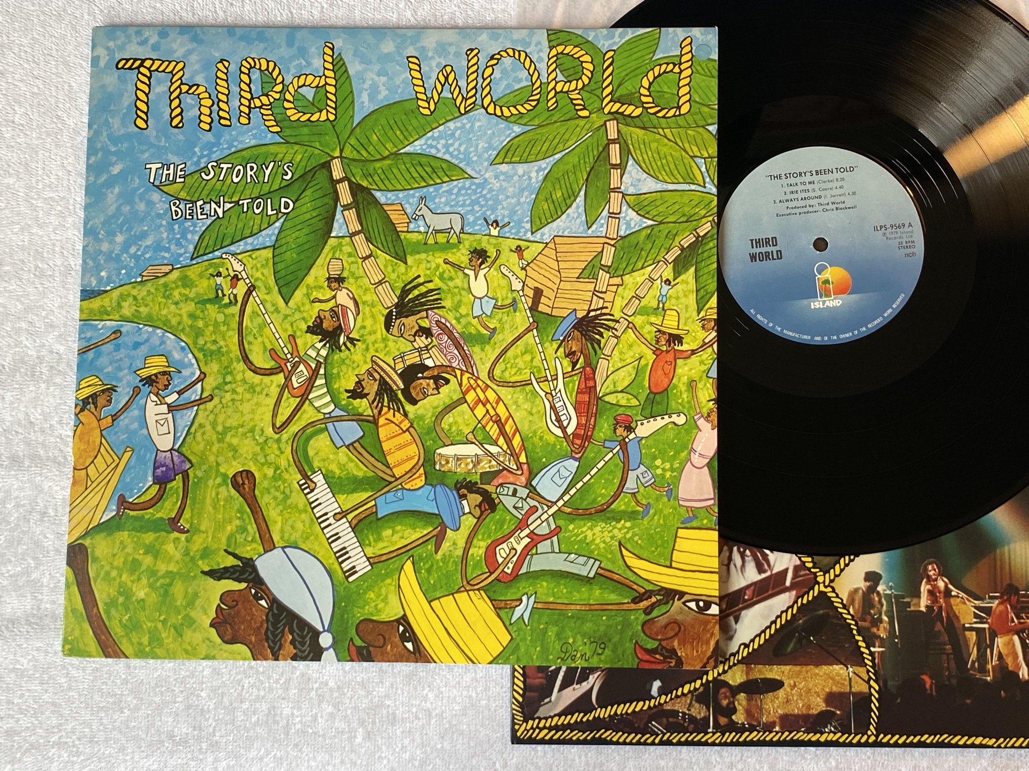 Omslagsbild för skivan THIRD WORLD the story's been told LP -79 ncb ISLAND ILPS 9569