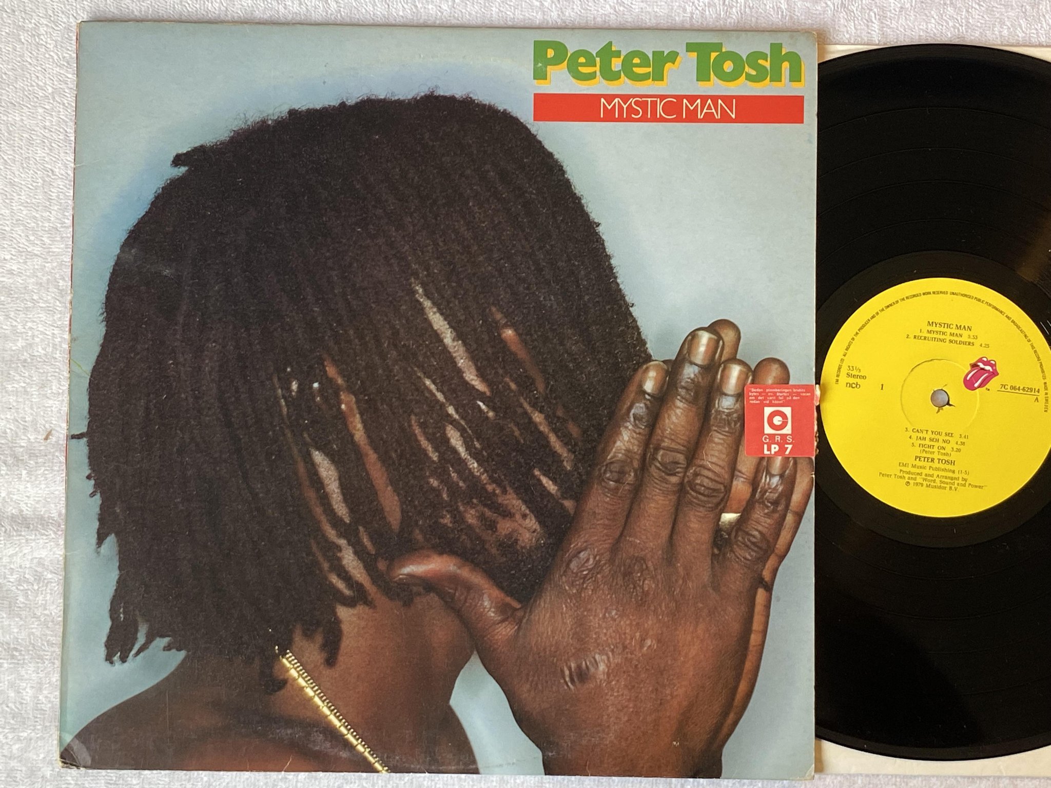 Omslagsbild för skivan PETER TOSH mystic man LP -79 ncb 7C 064-62914