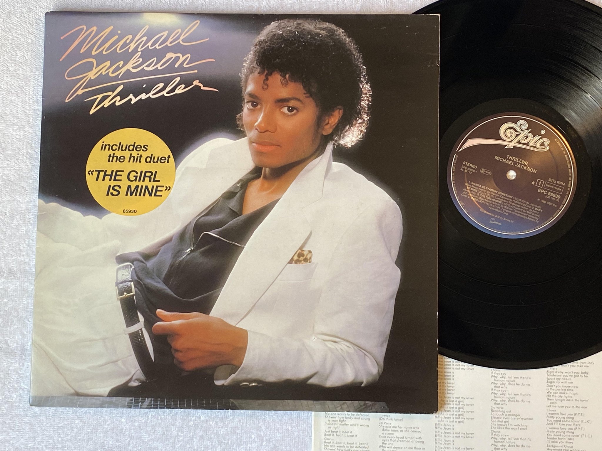 Omslagsbild för skivan MICHAEL JACKSON thriller LP -82 Hol EPIC EPC 85930