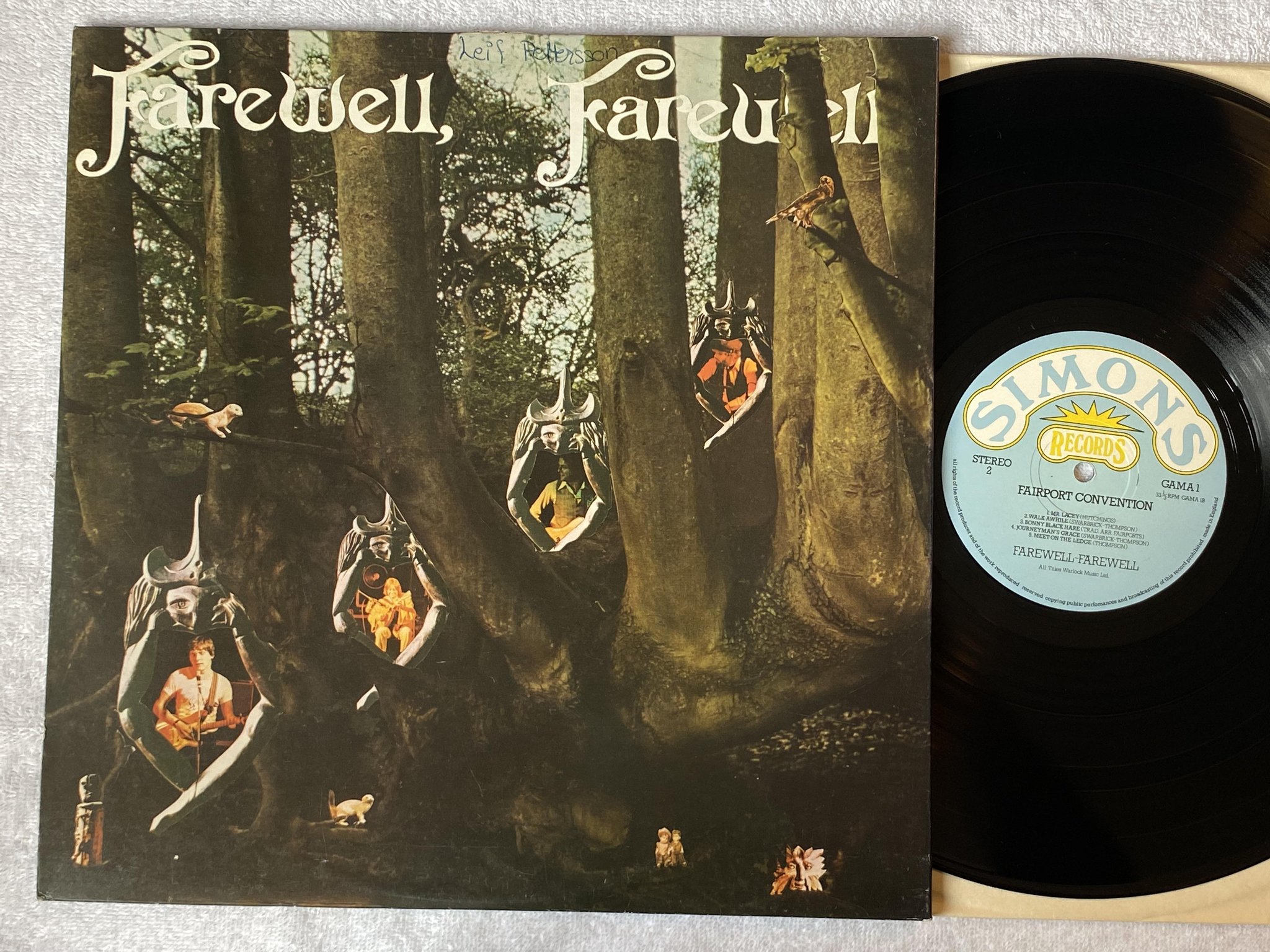 Omslagsbild för skivan FAIRPORT CONVENTION farewell-farewell LP UK simons gama 1