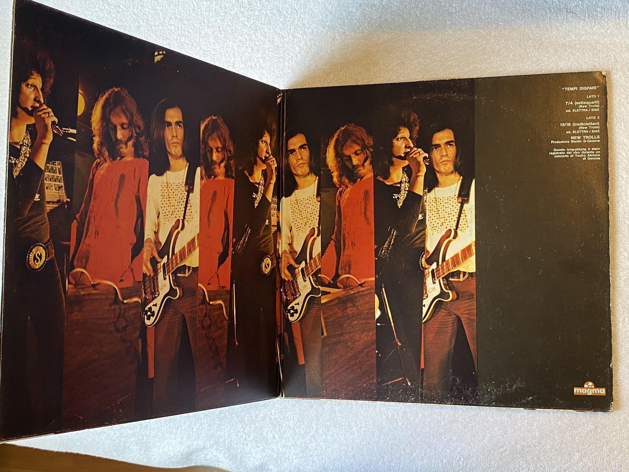 Omslagsbild för skivan NEW TROLLS Tempi Dispari LP -74 Ita MAGMA AGL 18005 *** ITALIAN PROG ***