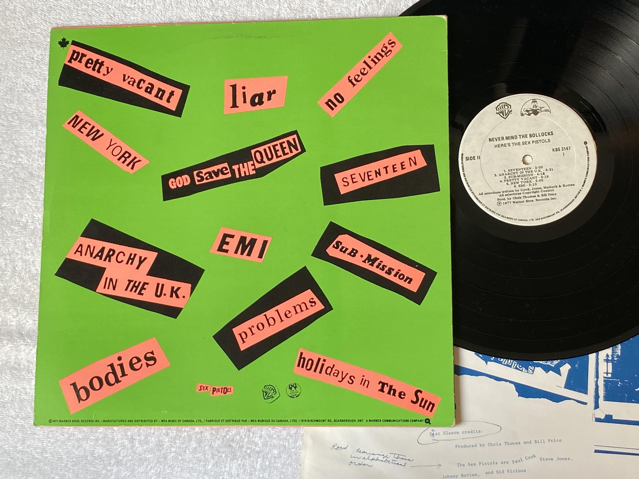 Omslagsbild för skivan SEX PISTOLS never mind the bollocks LP re Can WARNER KBS 3147