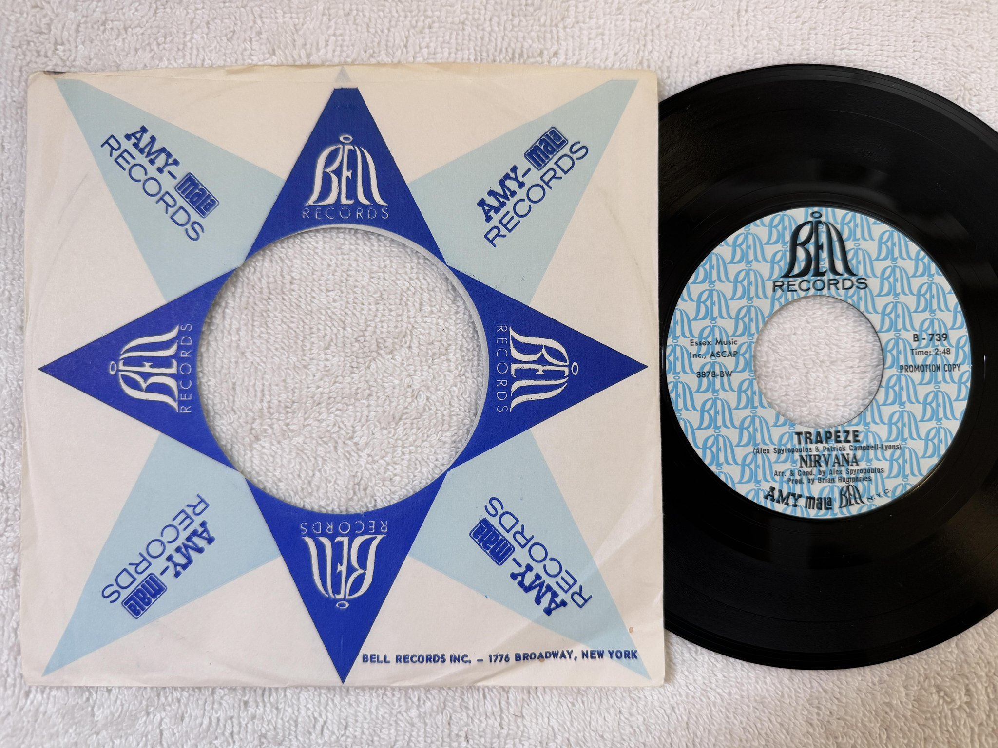 Omslagsbild för skivan NIRVANA all of us / trapeze 7" -68 US BELL B-739 *** PROMO COPY ***