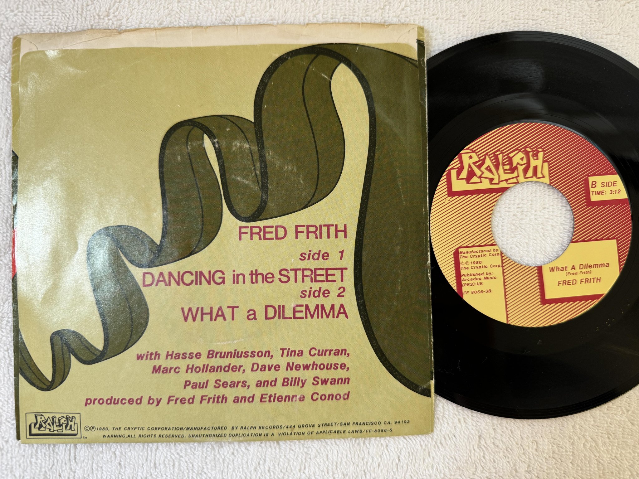 Omslagsbild för skivan FRED FRITH dancing in the street 7" -80 US RALPH FF-8056-S