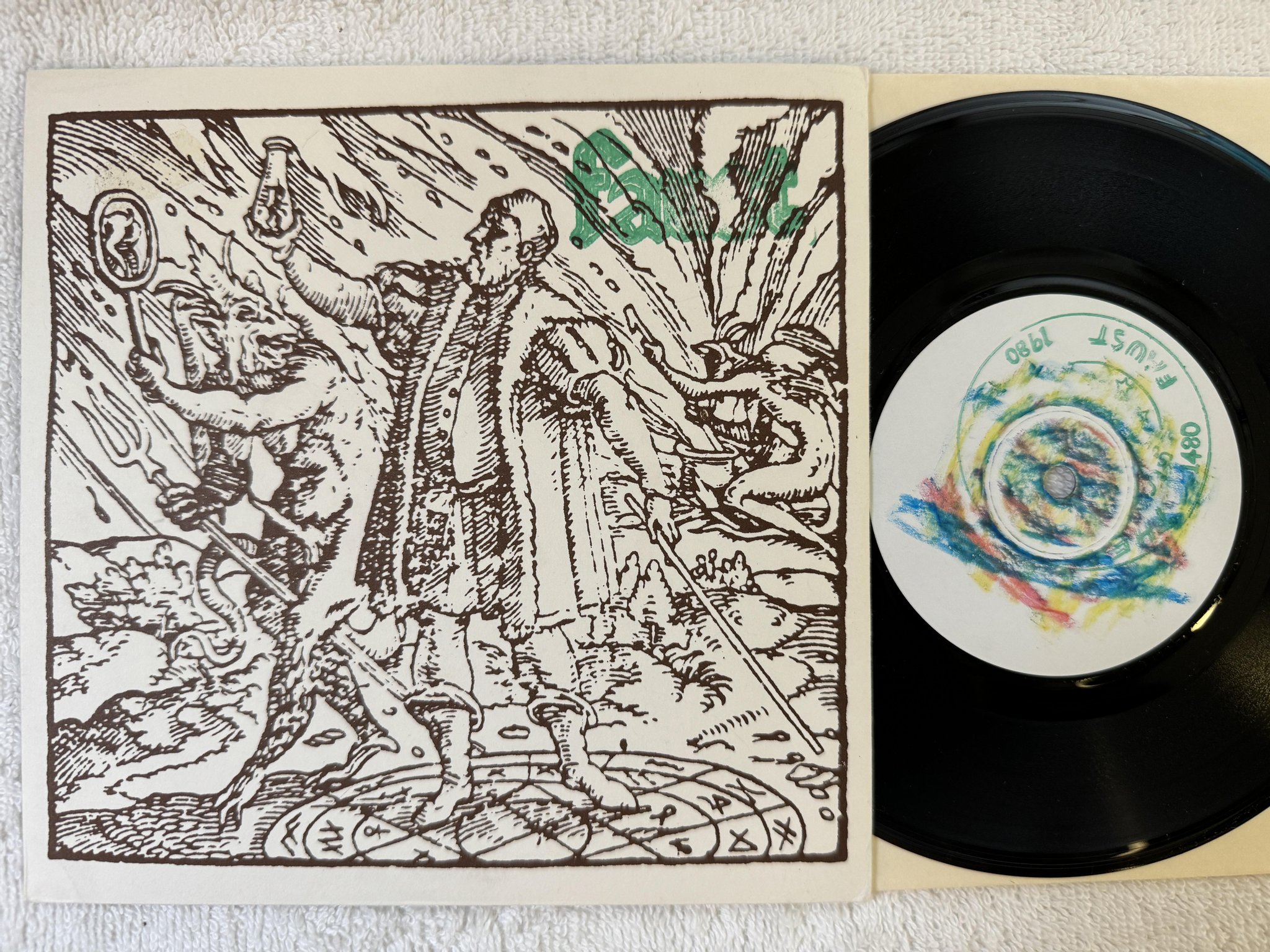 Omslagsbild för skivan FAUST Party 3 Extracts #2 7" -80 UK RR 6.5 ***KRAUTROCK ***