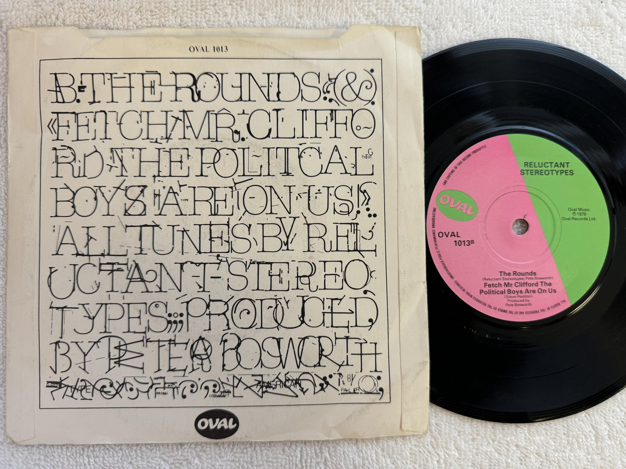 Omslagsbild för skivan RELUCTANT STEREOTYPES the lull 7" -79 UK oval 1013 *** NEW WAVE ***